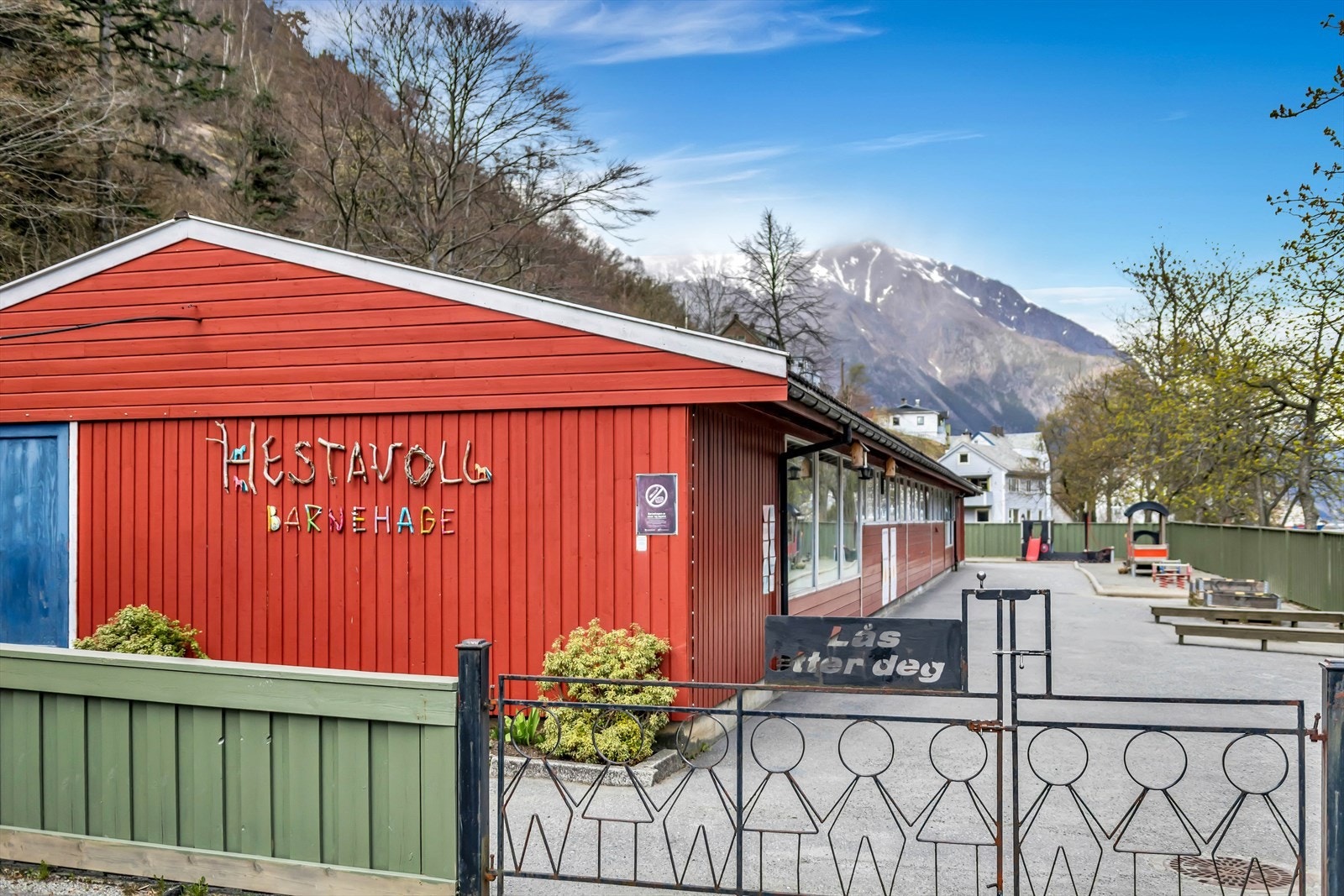 - Du har flere barnehager i gangavstand til leiligheten - Galleribilde