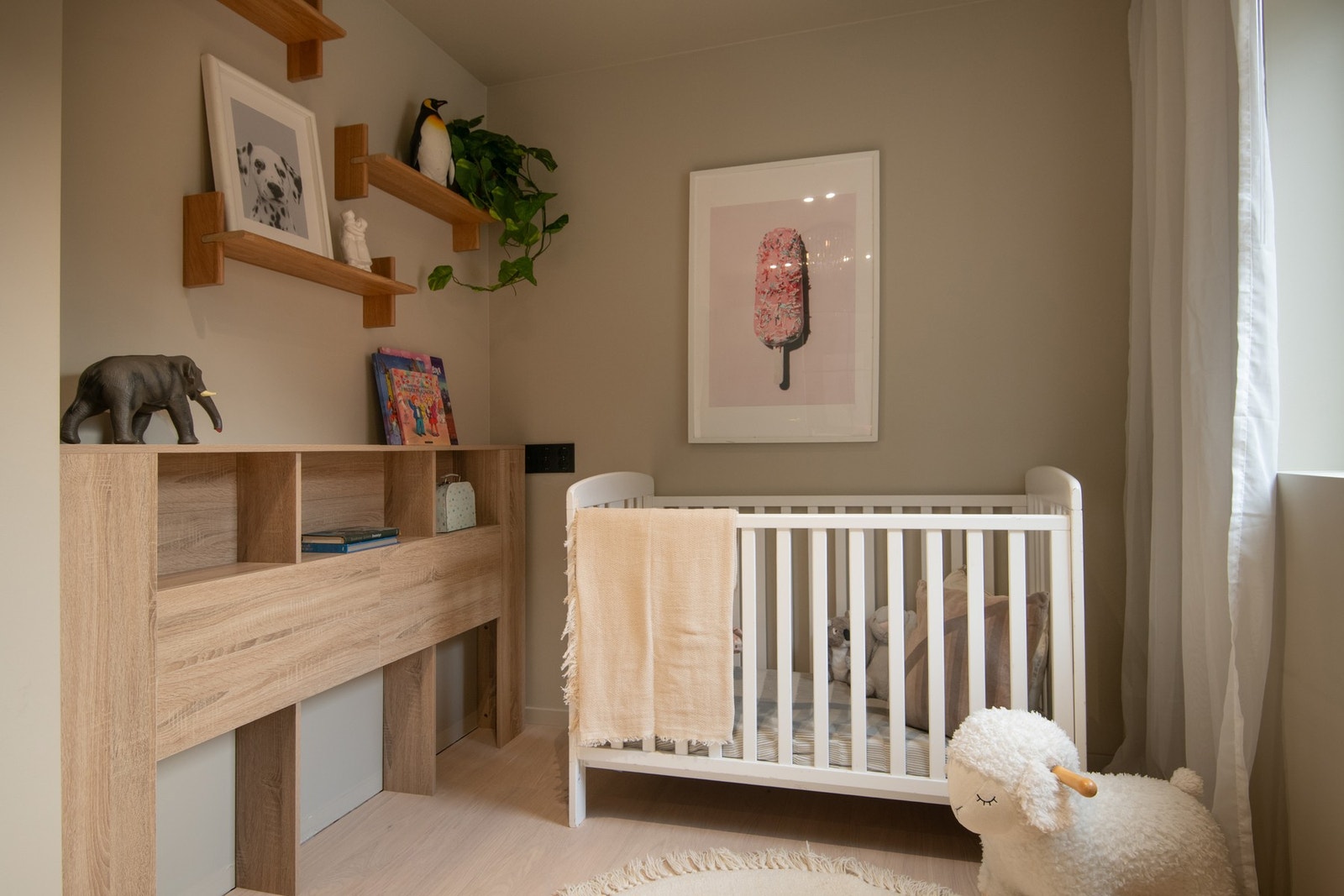 Rommet egner seg perfekt som barnerom, gjesterom eller kontor. Galleribilde