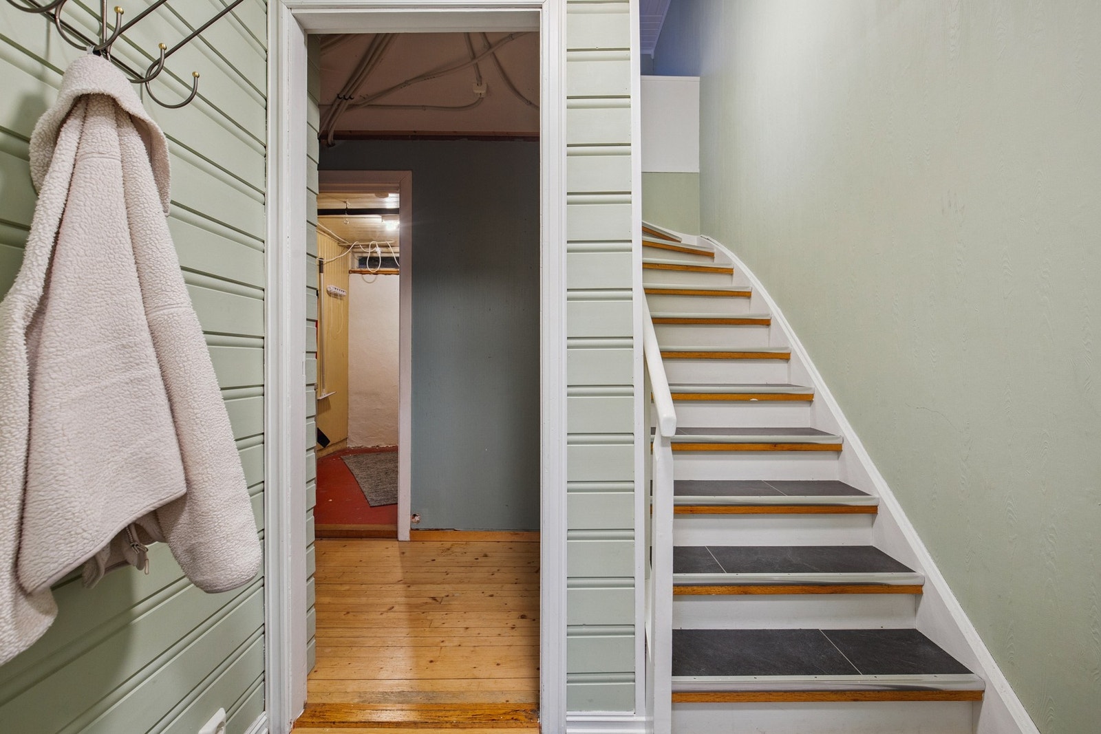 Entré underetasje Galleribilde