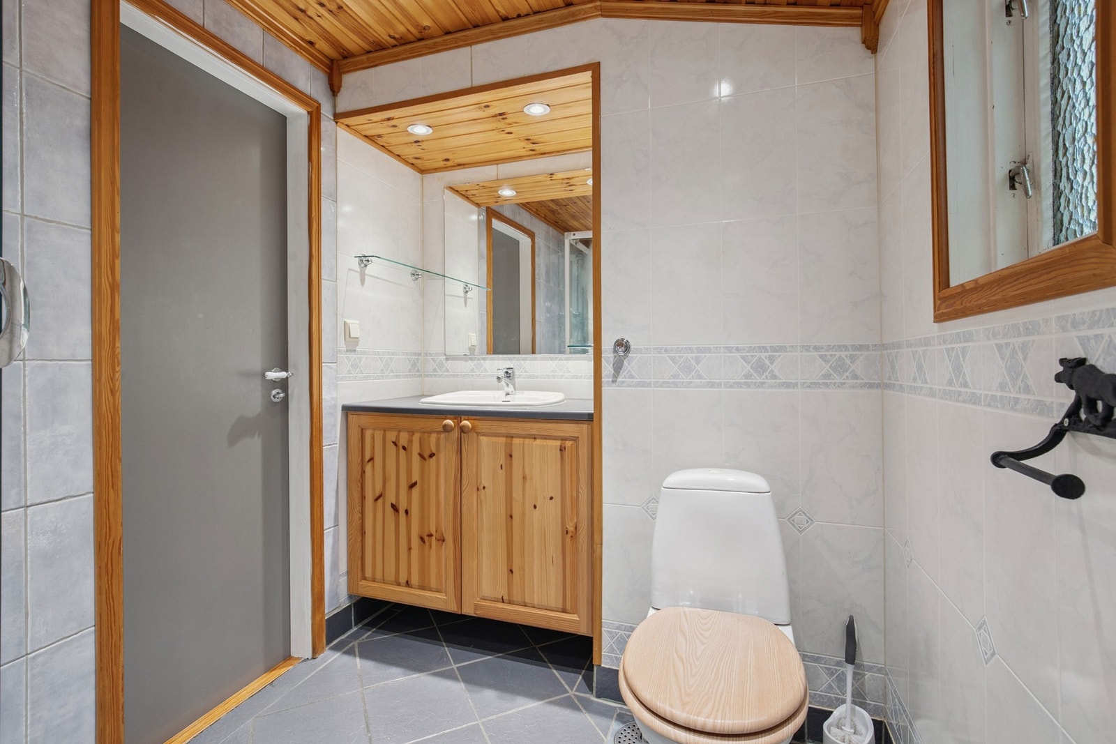 Bad 2. etasje Galleribilde