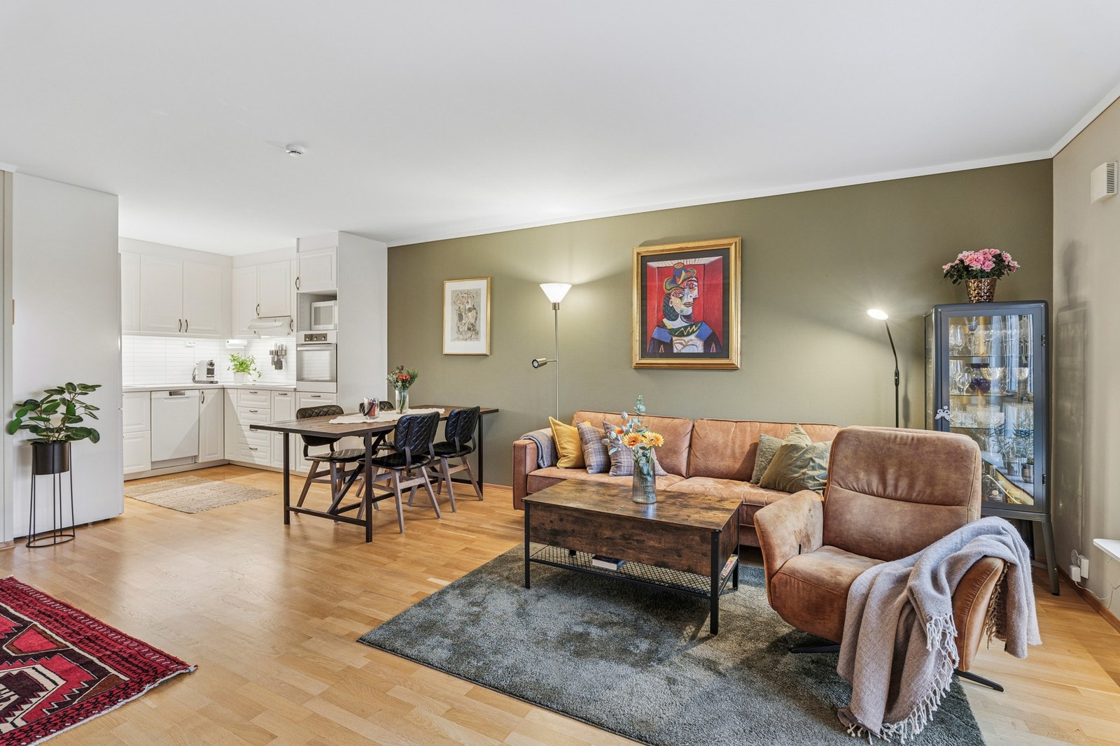 Stue/ kjøkken Galleribilde