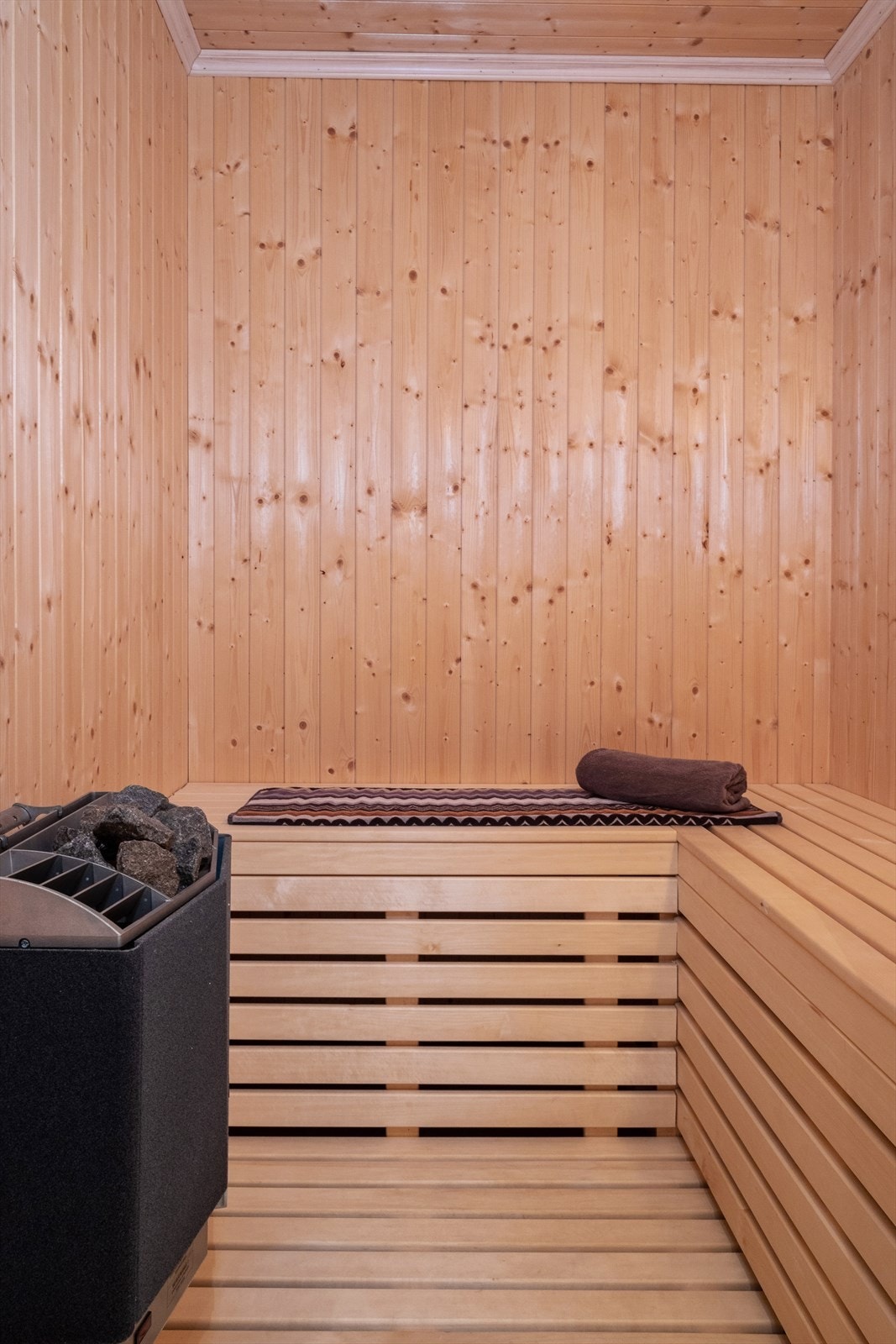 Deilig badstue i tilknytning til baderom i første etasje. Galleribilde