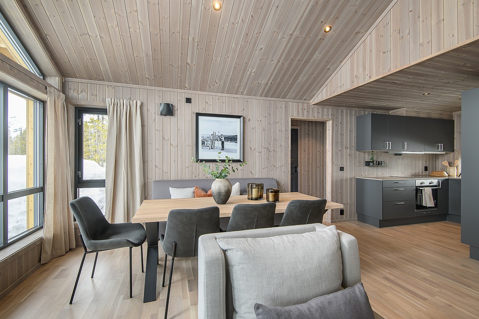 3-stavs eikeparkett Galleribilde