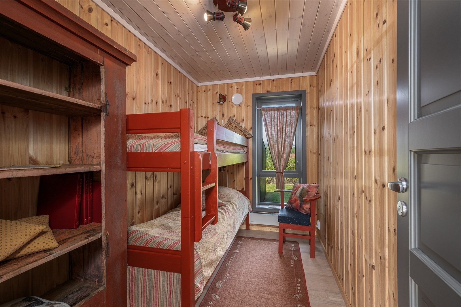 Soverom II er innredet med køyeseng Galleribilde