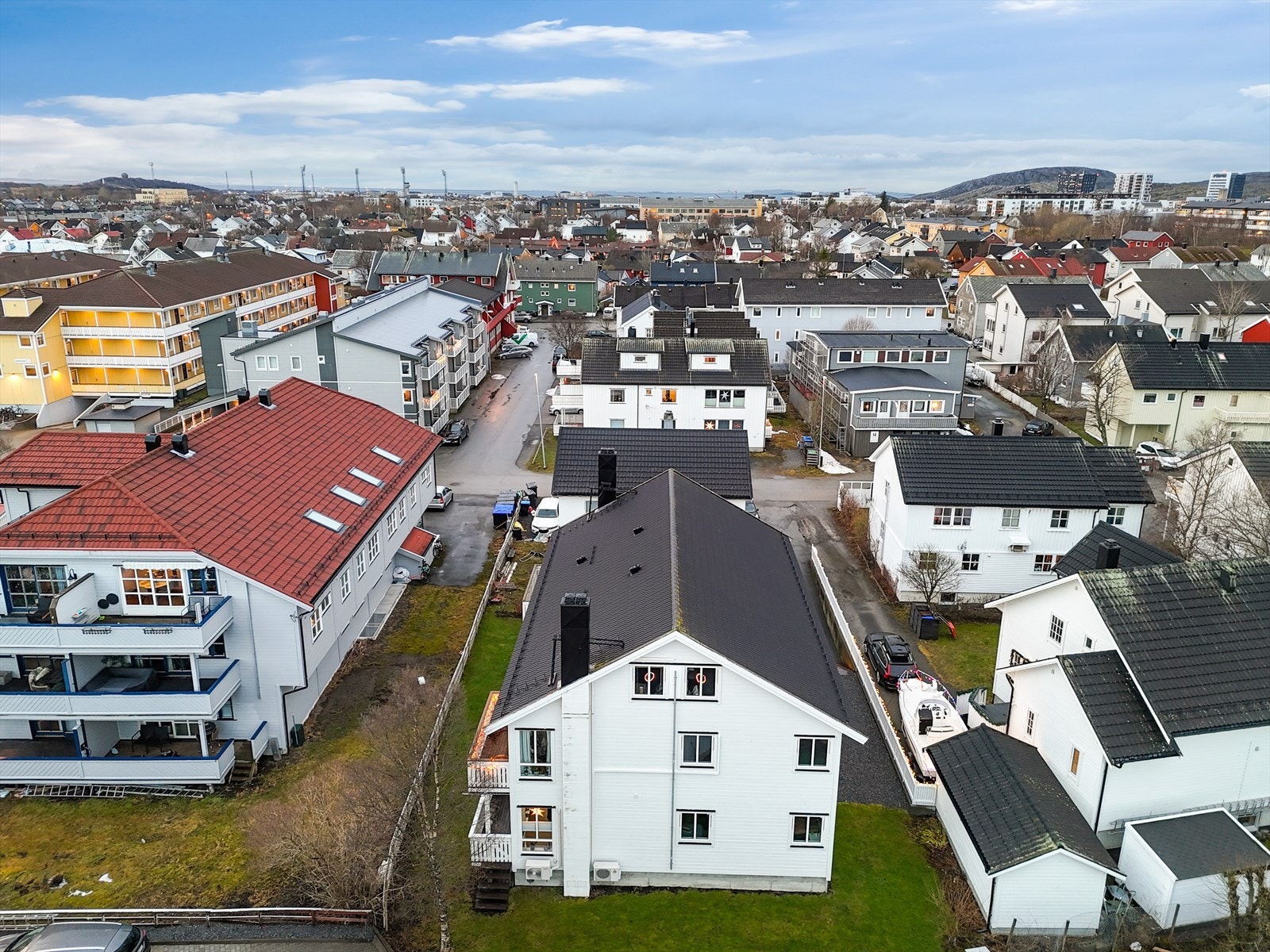 Her er du nær sentrum, City Nord, flere barnehager, skole og ellers "alle" fasiliteter og servicetilbud Galleribilde