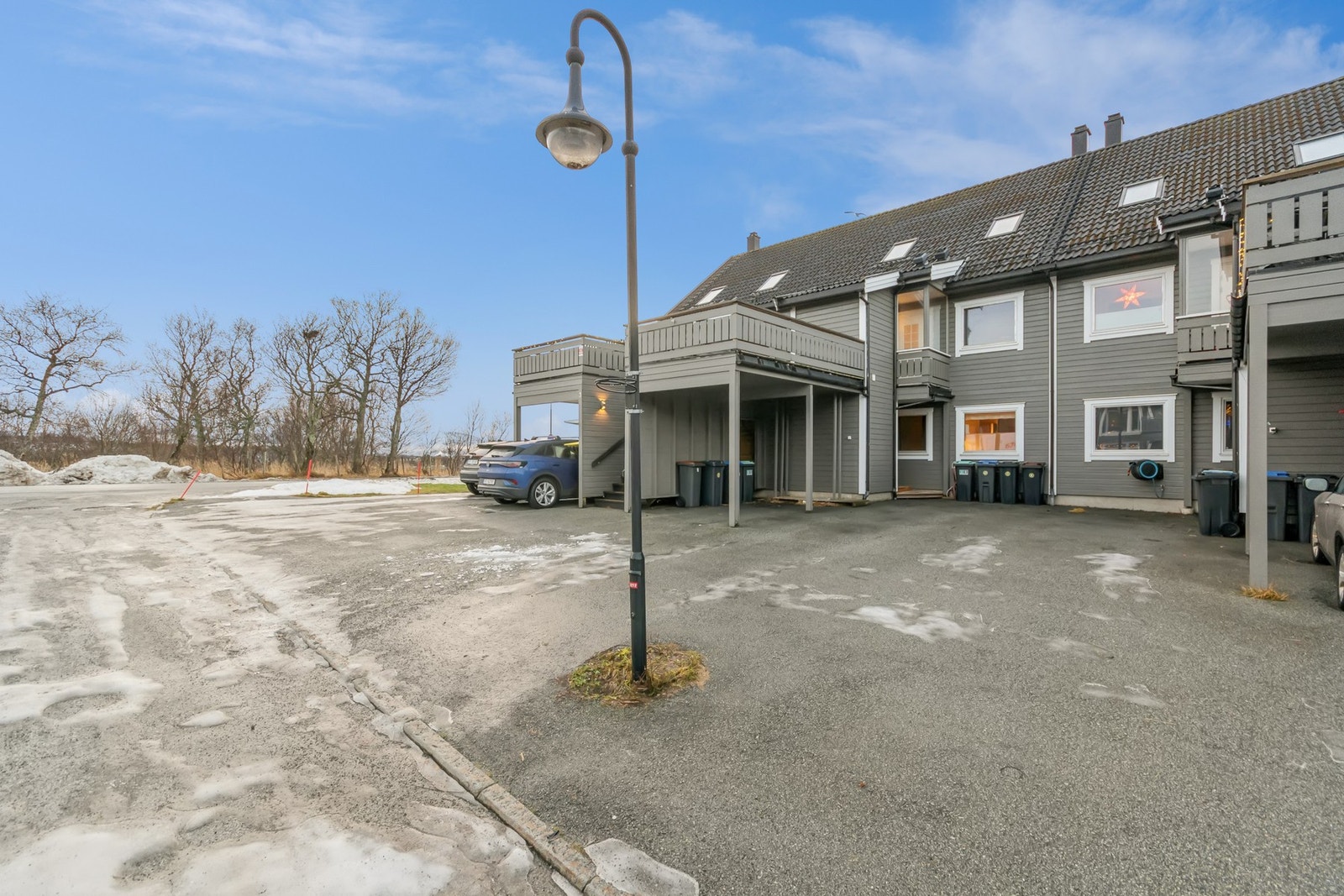 Fasade/uteområde. Galleribilde