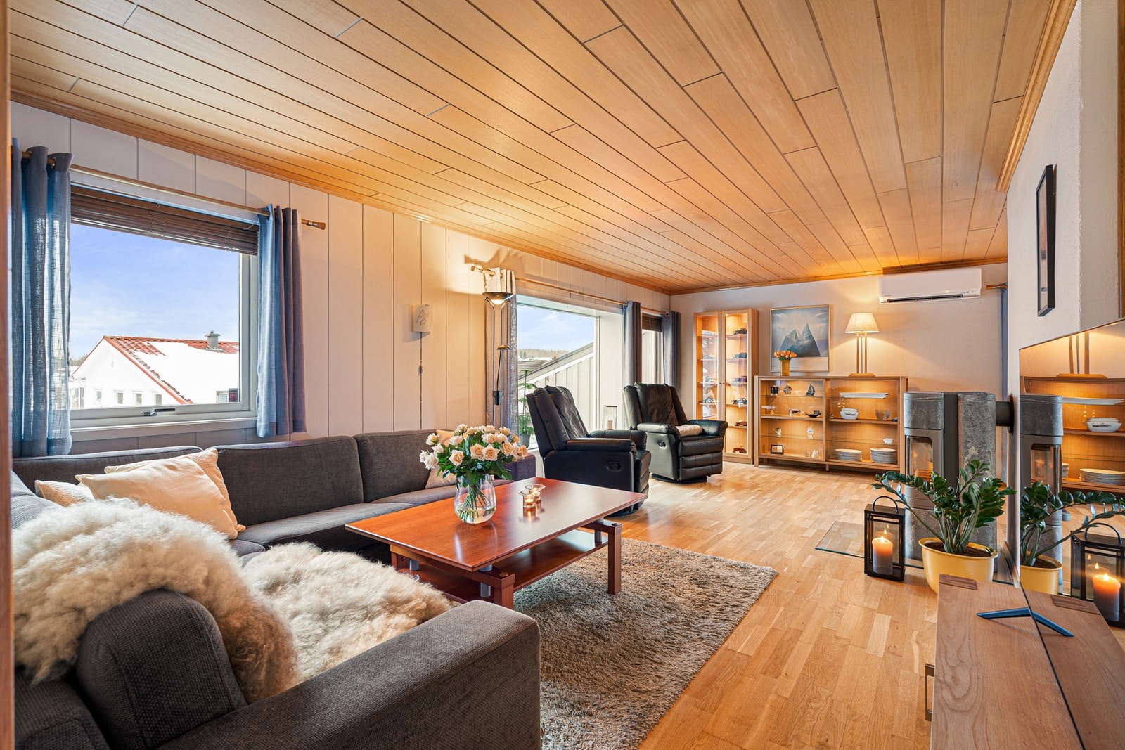 Velkommen inn til et velholdt hus med attraktiv beliggenhet. Galleribilde