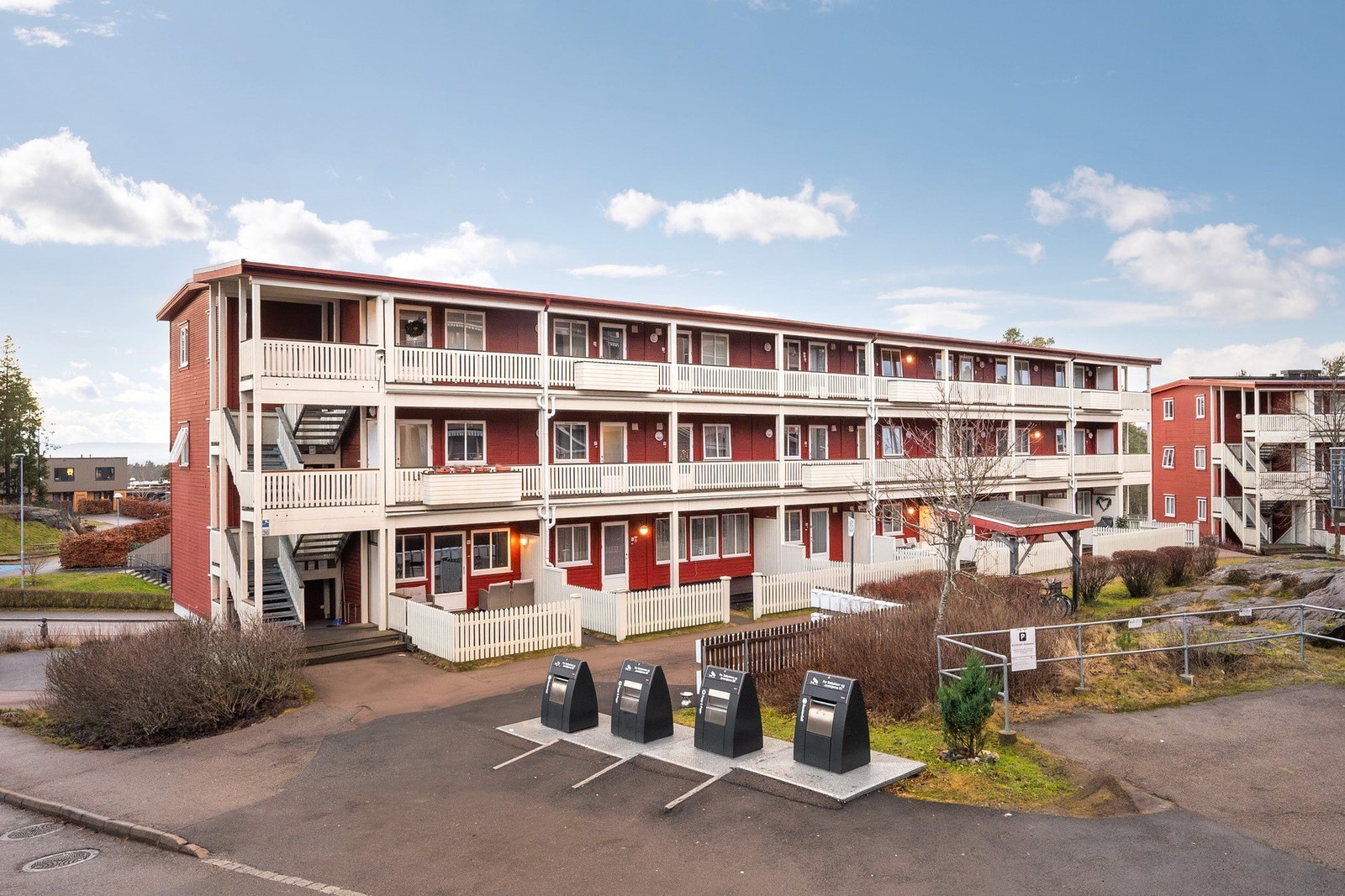 Rolig og barnevennlig beliggenhet på Mortensrud med nærhet til barnehage og skoler. Galleribilde