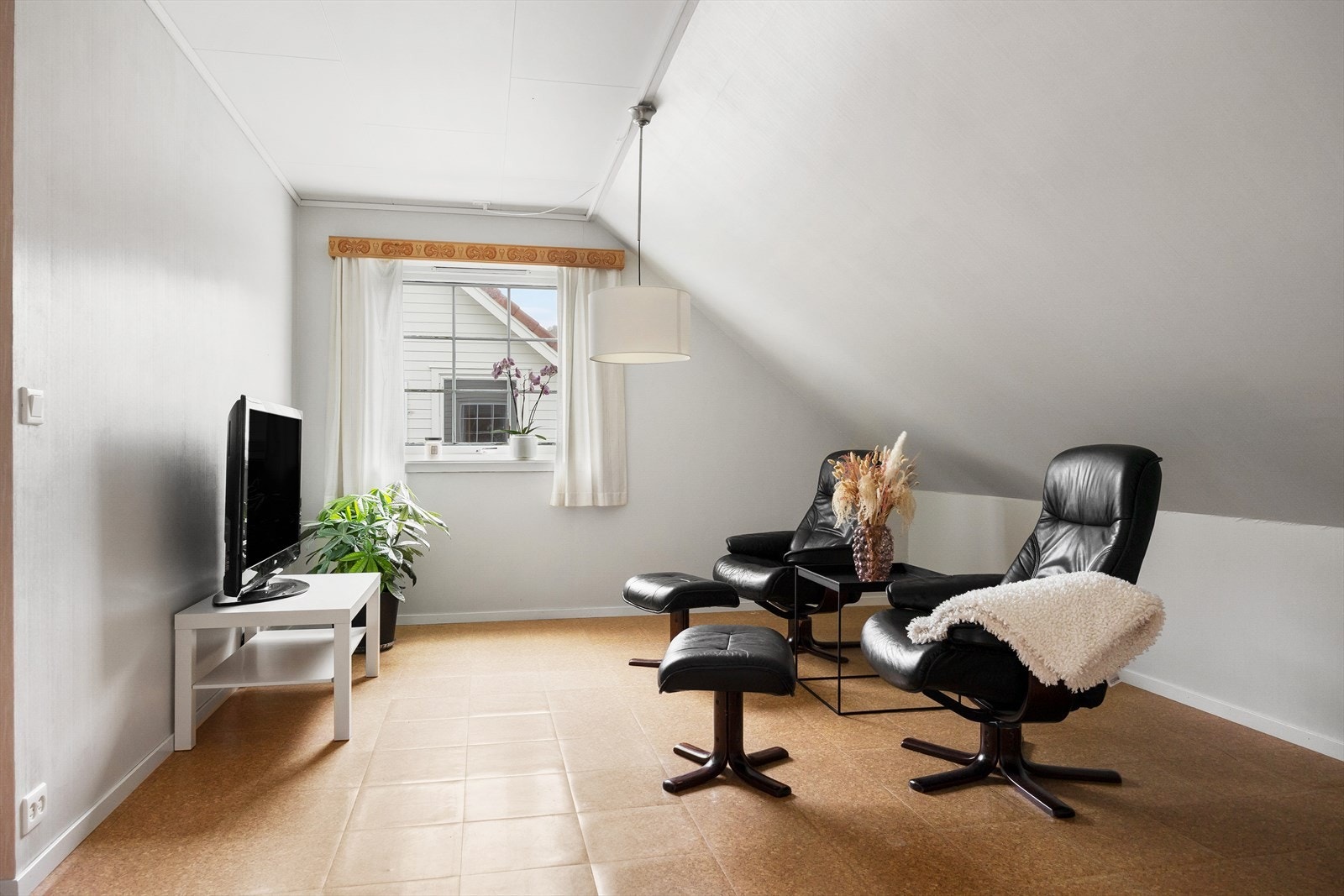 Ekstra stue i andre etasje, som gir fleksibilitet til flere bruksområder. Galleribilde