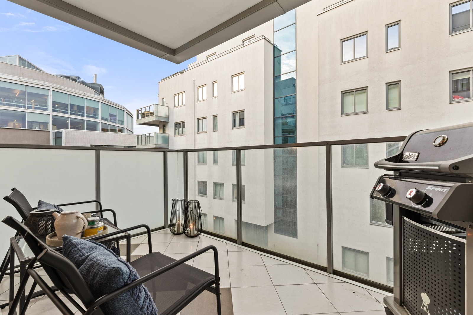 Særdeles attraktiv beliggenhet midt på Ensjø. Galleribilde