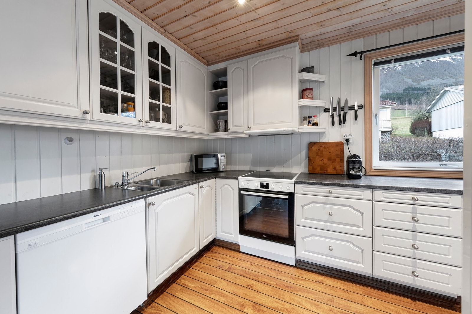 Frittstående hvitevarer Galleribilde