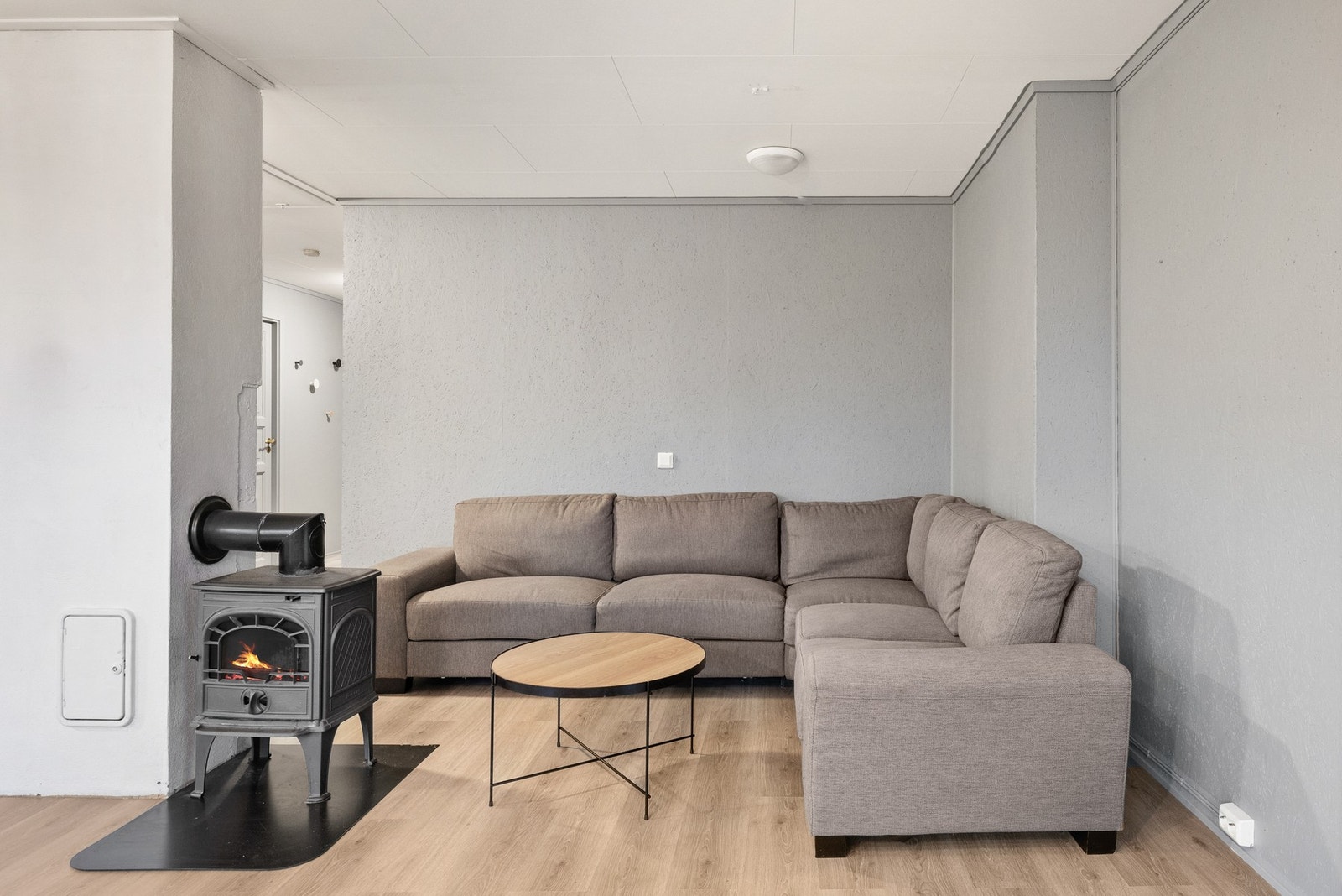 Sone for sofagruppe i hovedplanet. Galleribilde