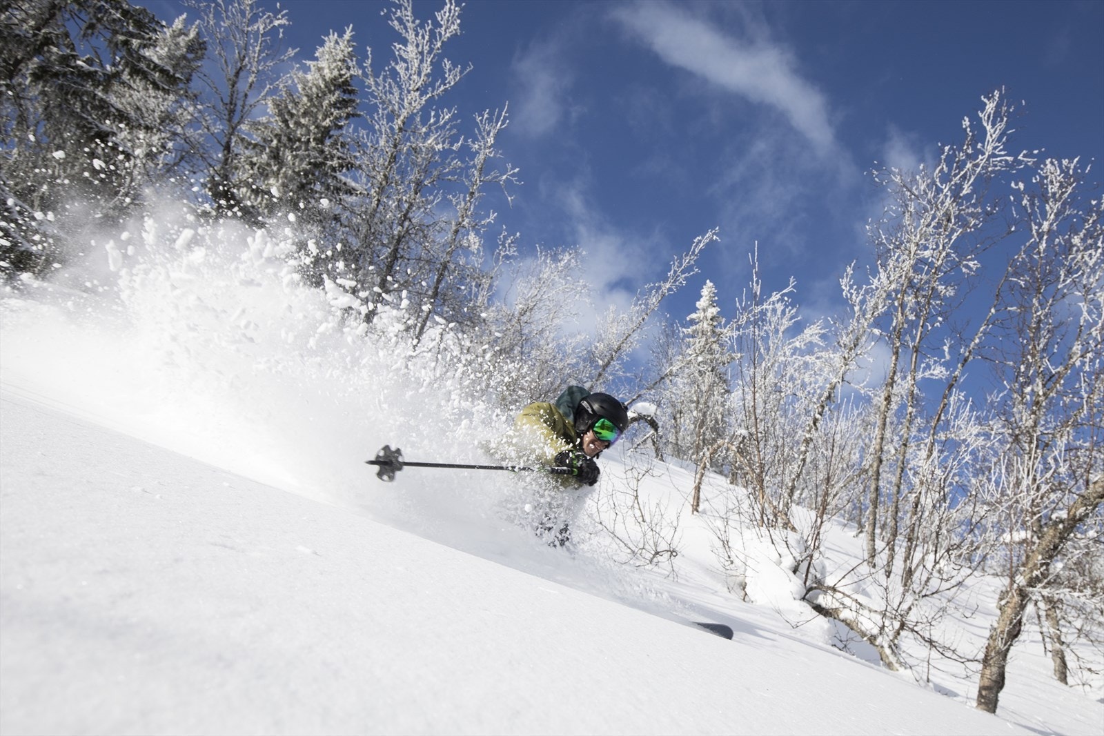 Vintersesongen er i gang, det er bare å glede seg til mye snø og mye skikjøring. Foto: Kalle Hägglund. Galleribilde