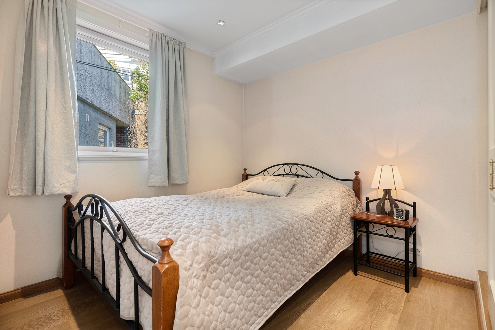 Soverom. Galleribilde