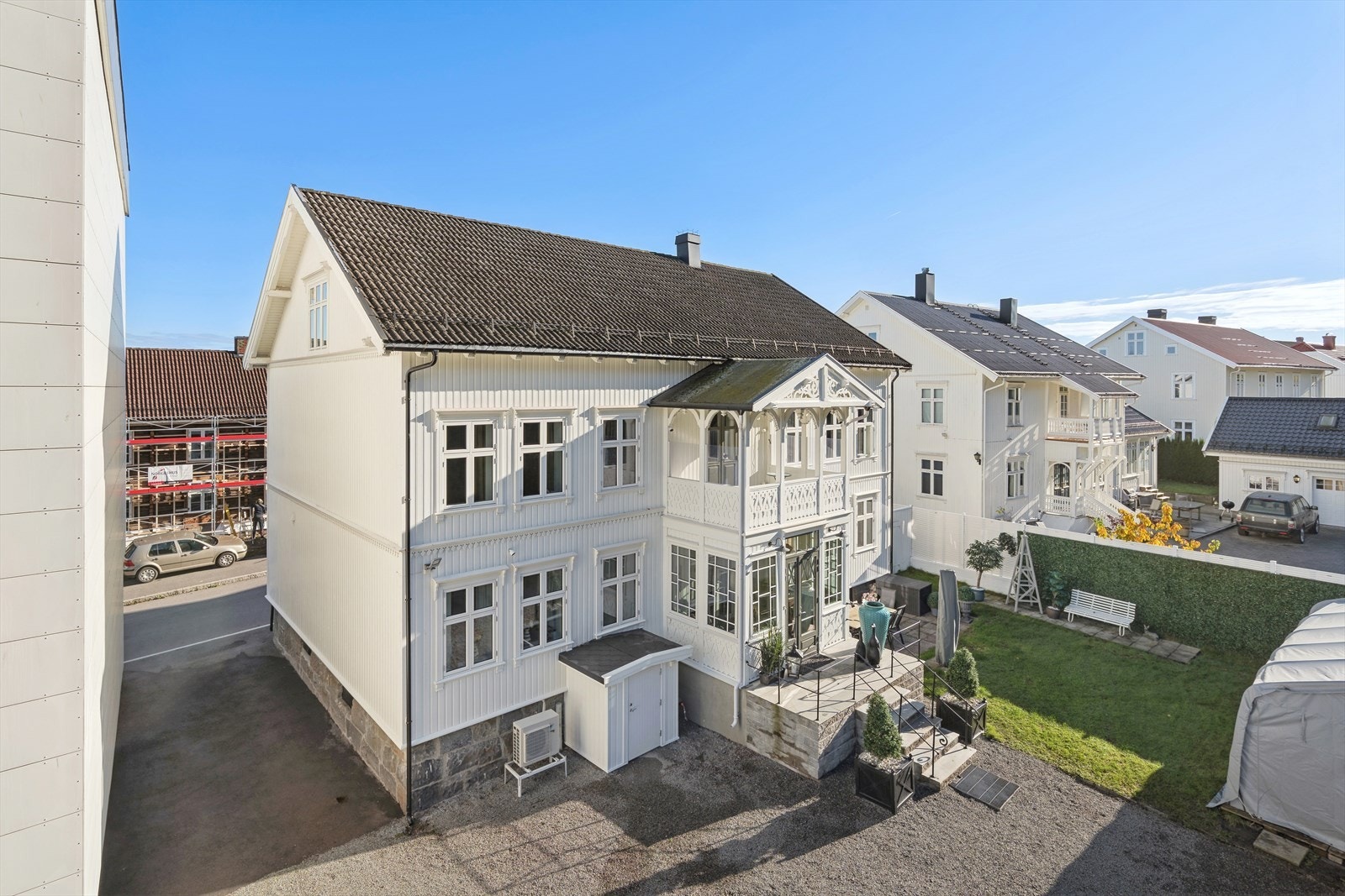 Fasade ved gårdsplass Galleribilde