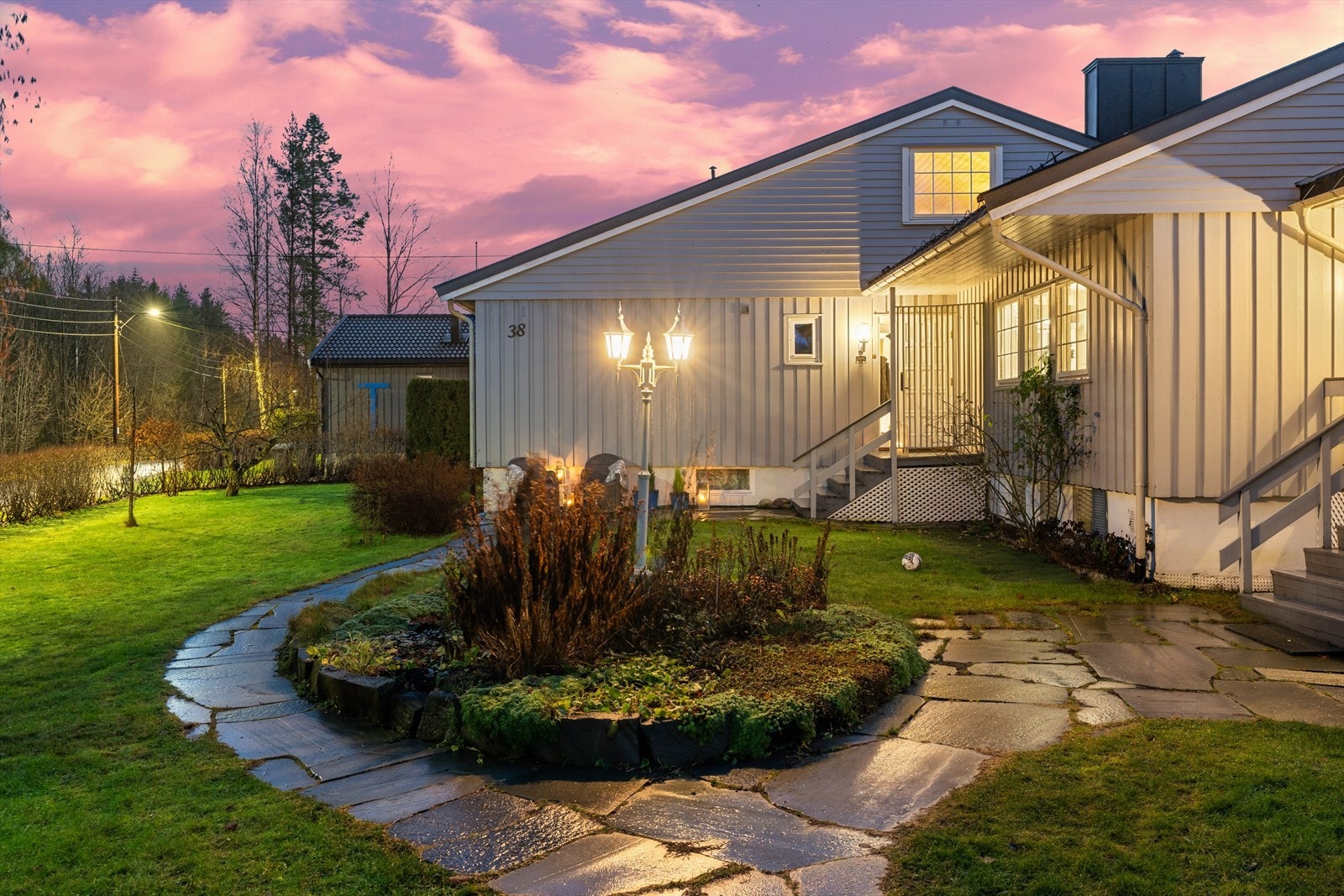 Kveldsstemning. Galleribilde