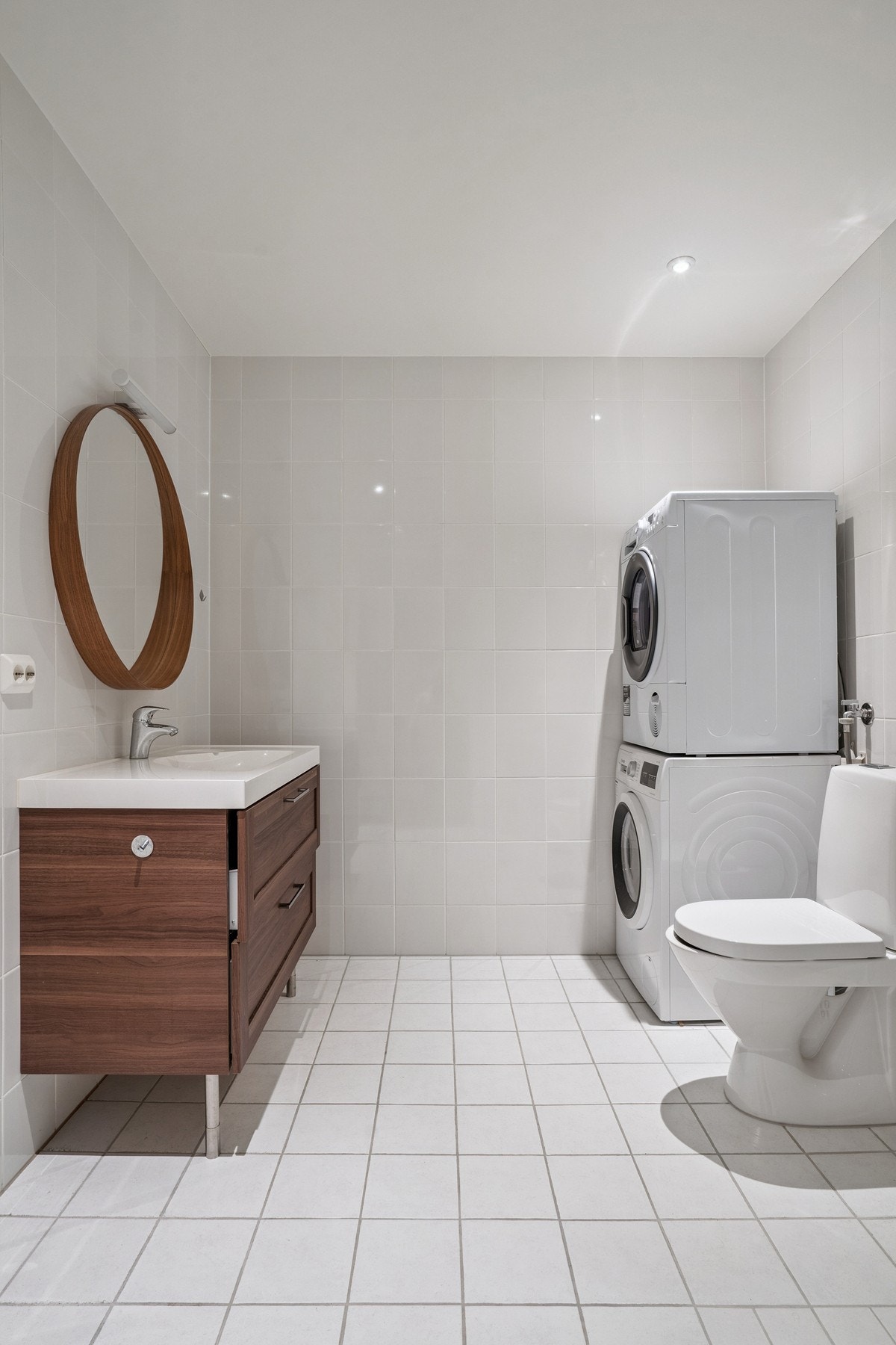 Leiligheten er på ca. 63 kvm fra 2016 og holder normal standard. Galleribilde