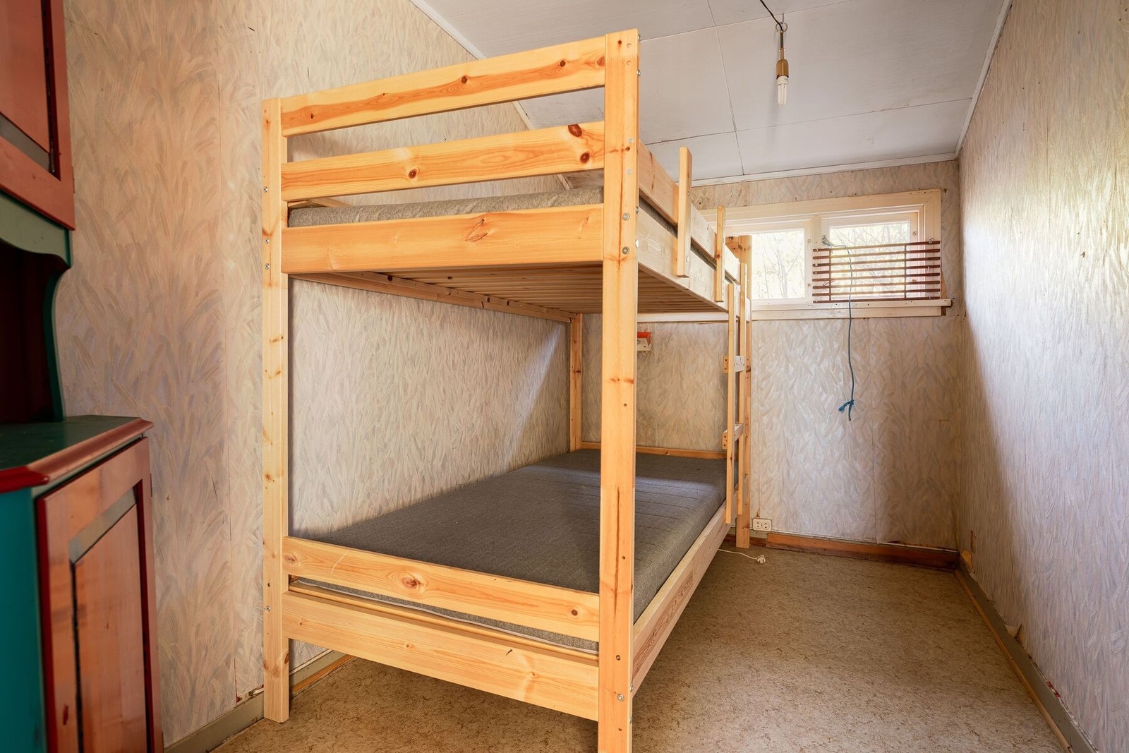 Soverommene er på hhv. 6 m² og 7 m² Galleribilde