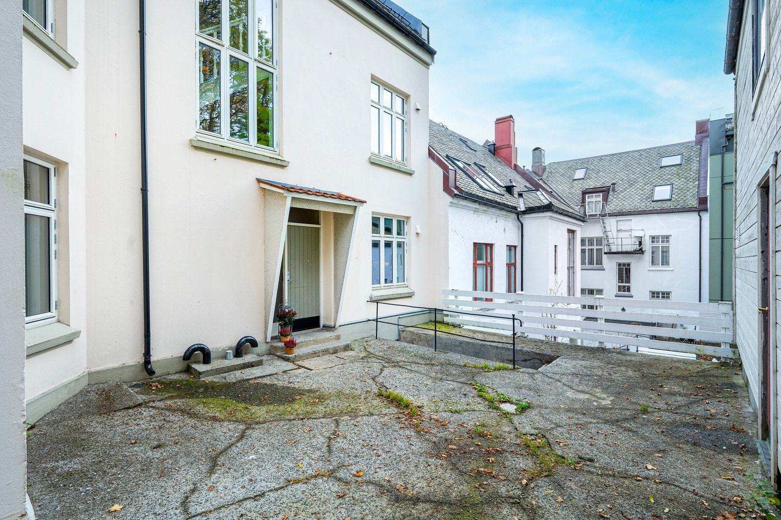 Sameiet xxxx består av x leiligheter. Galleribilde