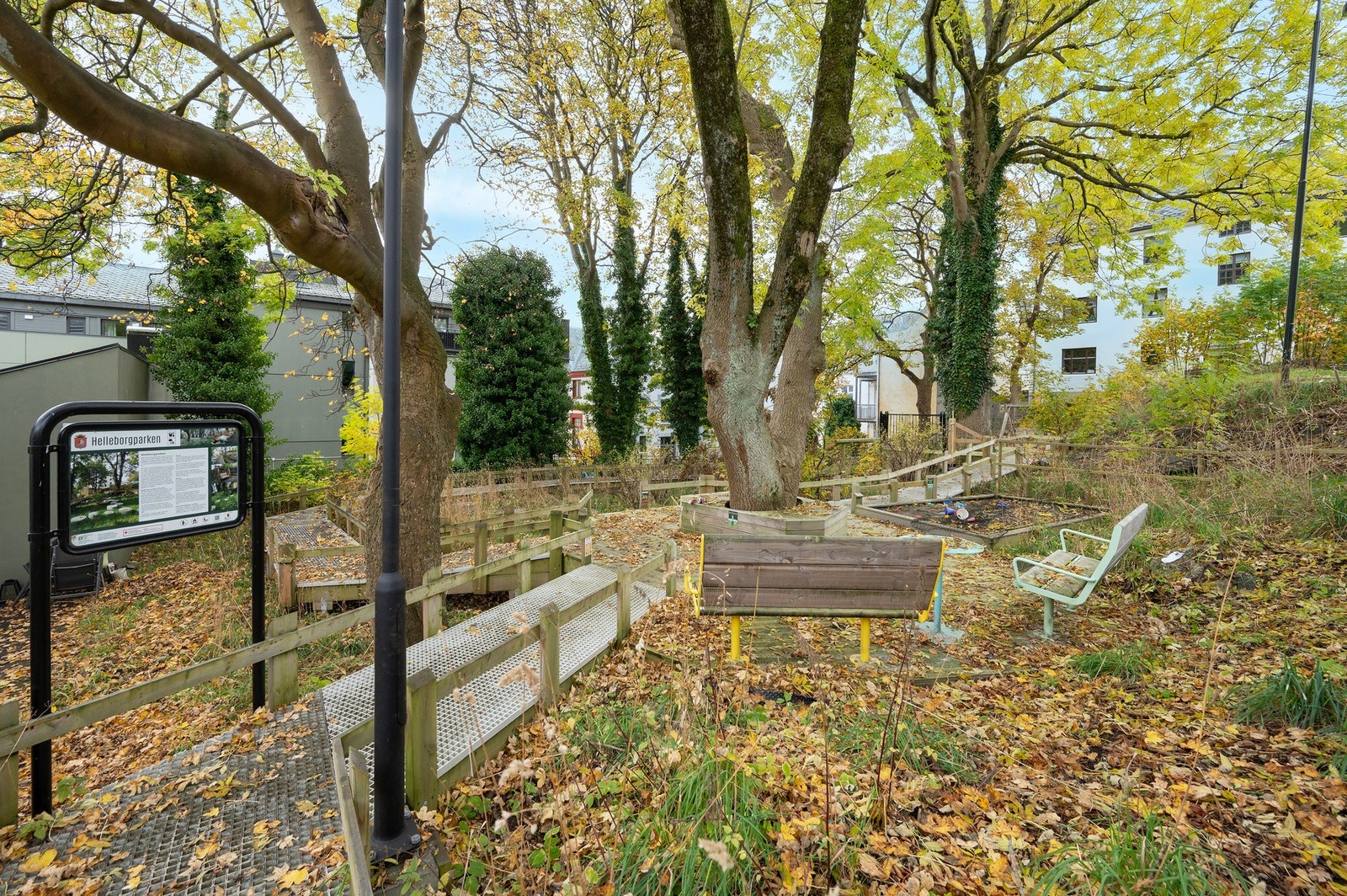 Det er god offentlig kommunikasjon i området. Galleribilde