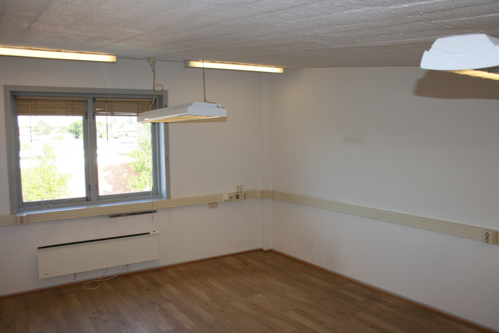 Haugomgata 10, kontor. Galleribilde