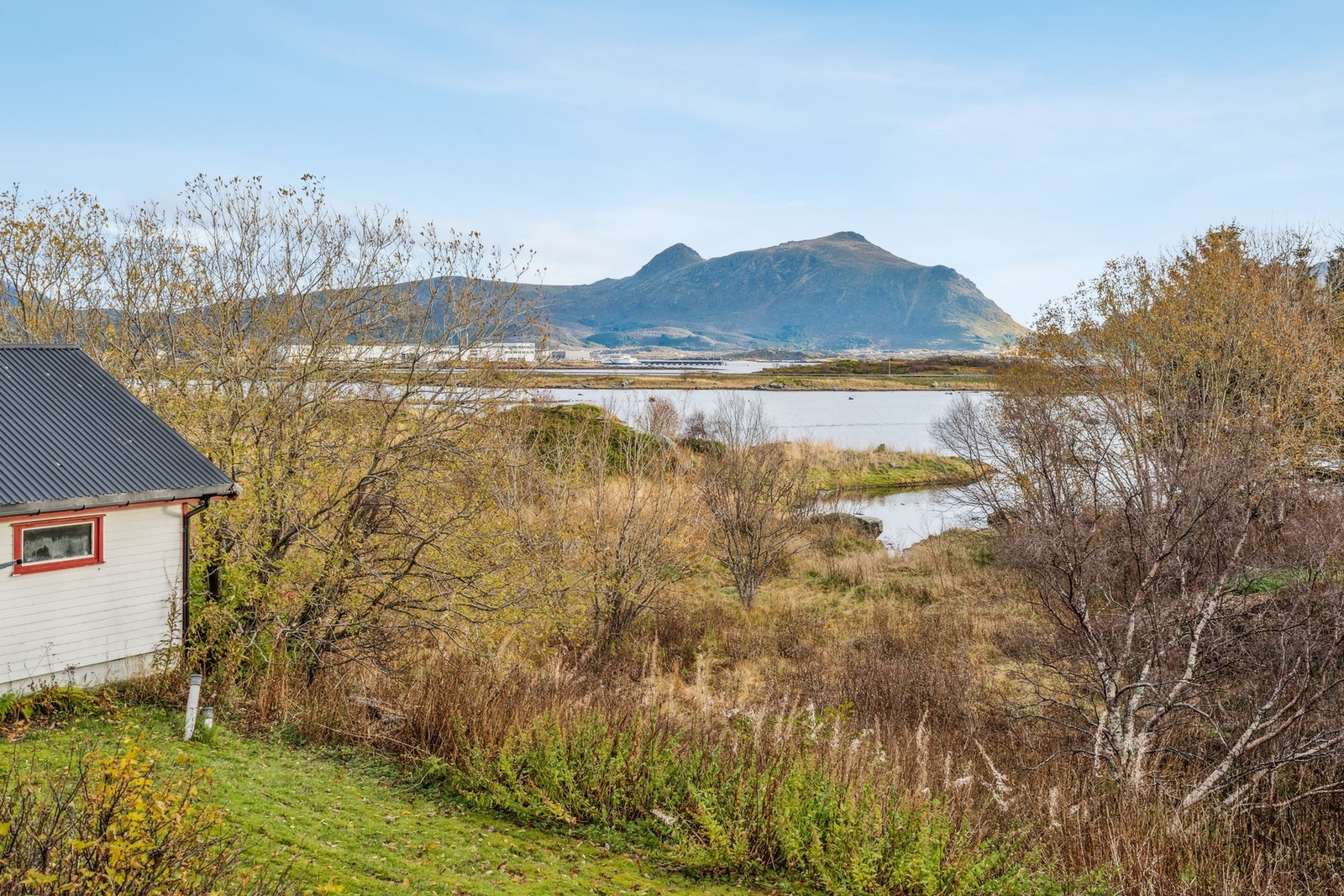Last ned salgsoppgaven for utfyllende informasjon om eiendommen. Galleribilde