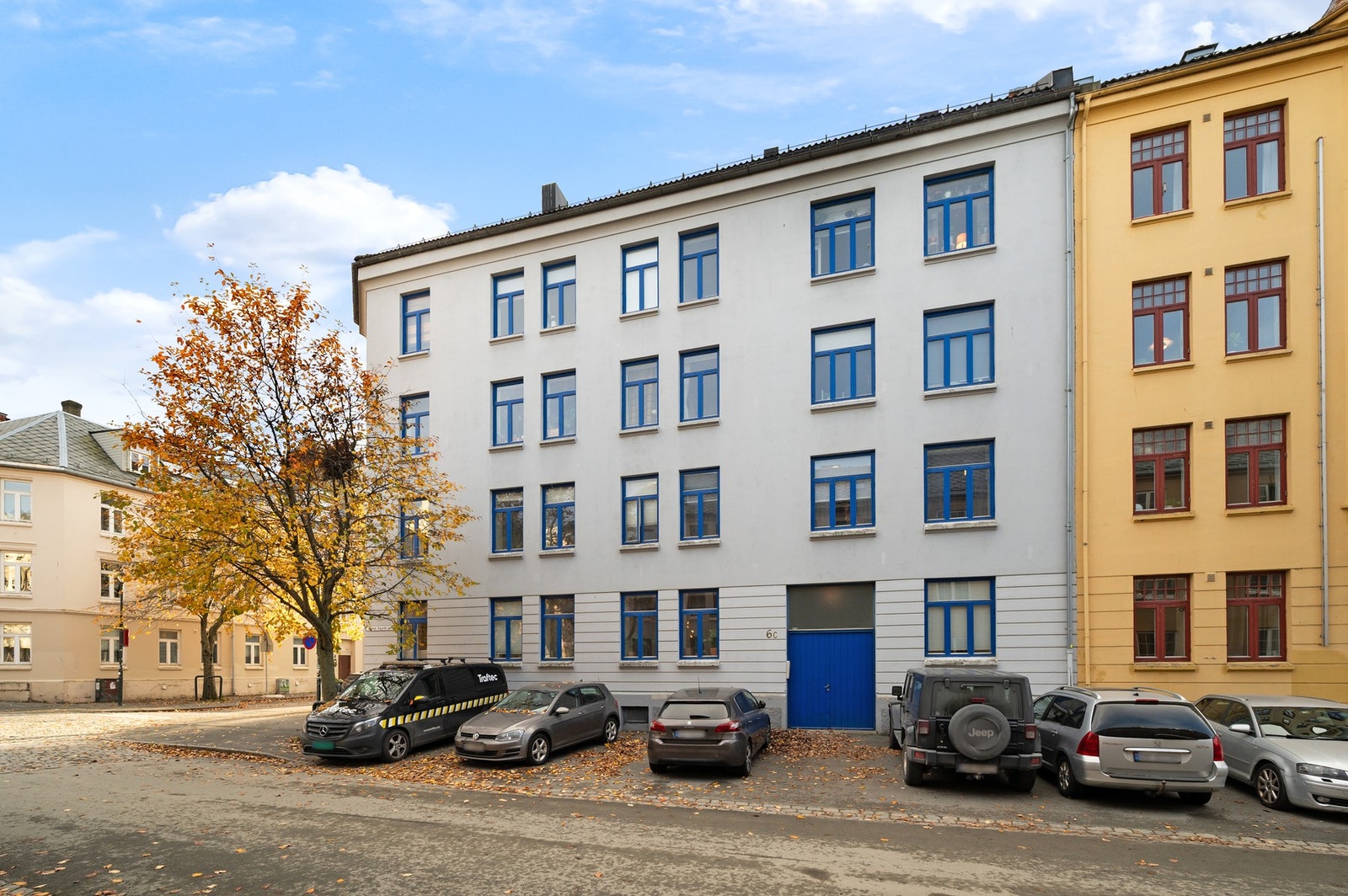 Soneparkering i området. Galleribilde