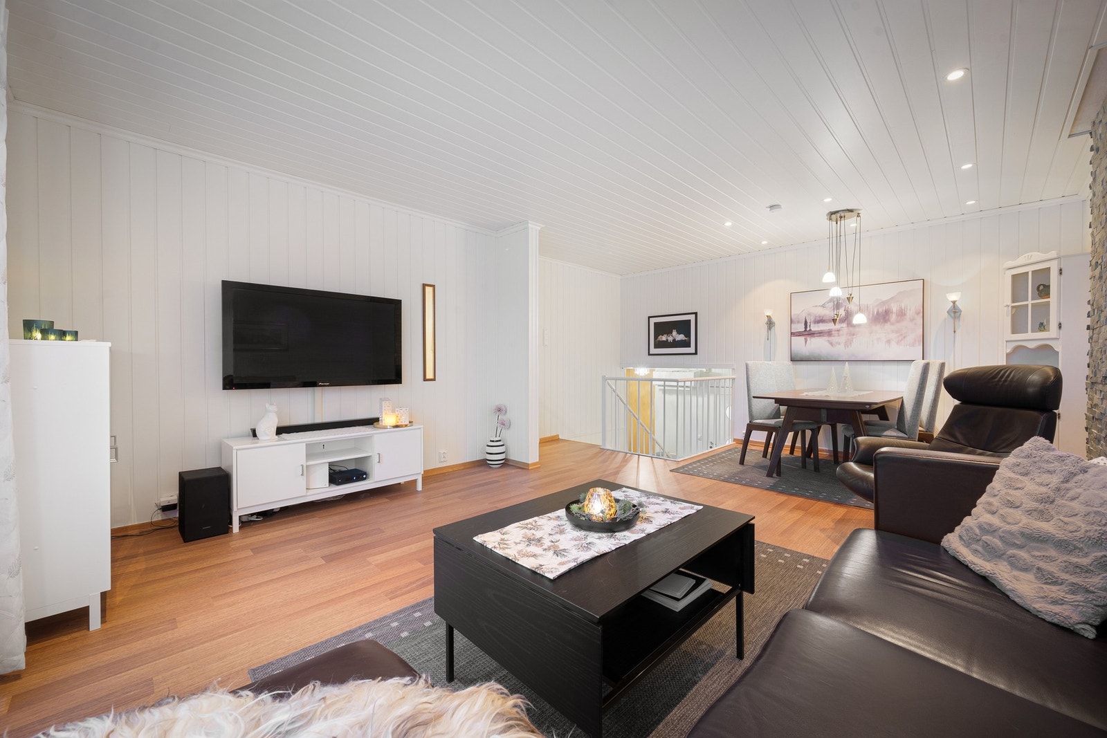 Tidløse og pene overflater, hvor de fleste er fornyet Galleribilde