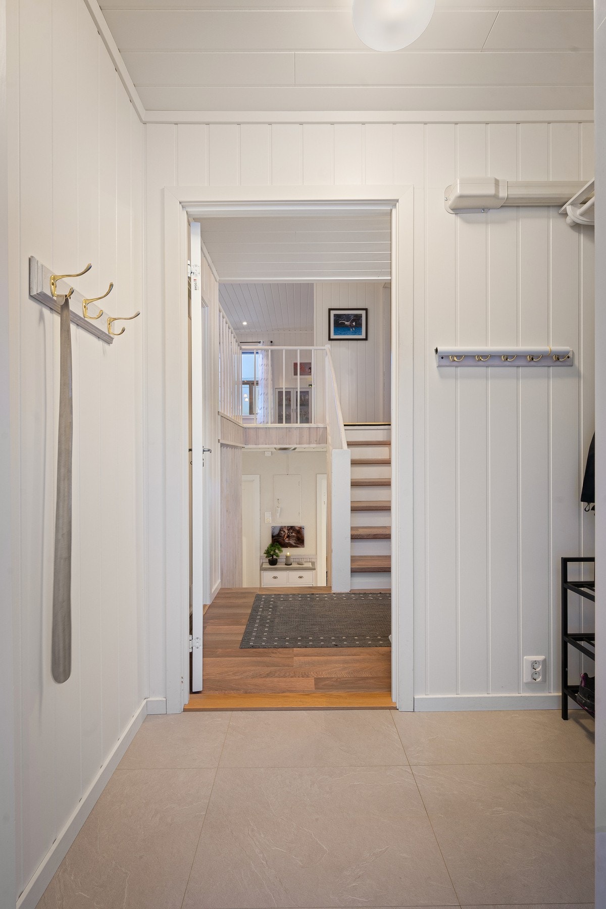 Gang og entré Galleribilde