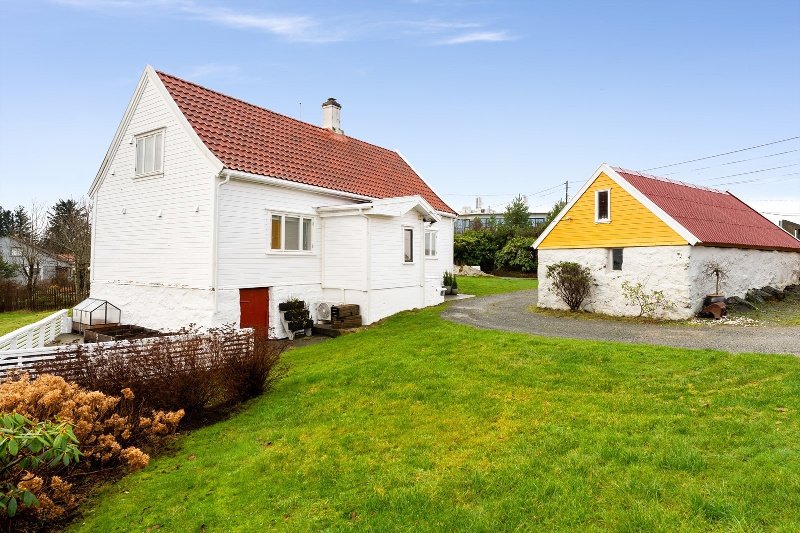 Eiendom med mange muligheter. Galleribilde