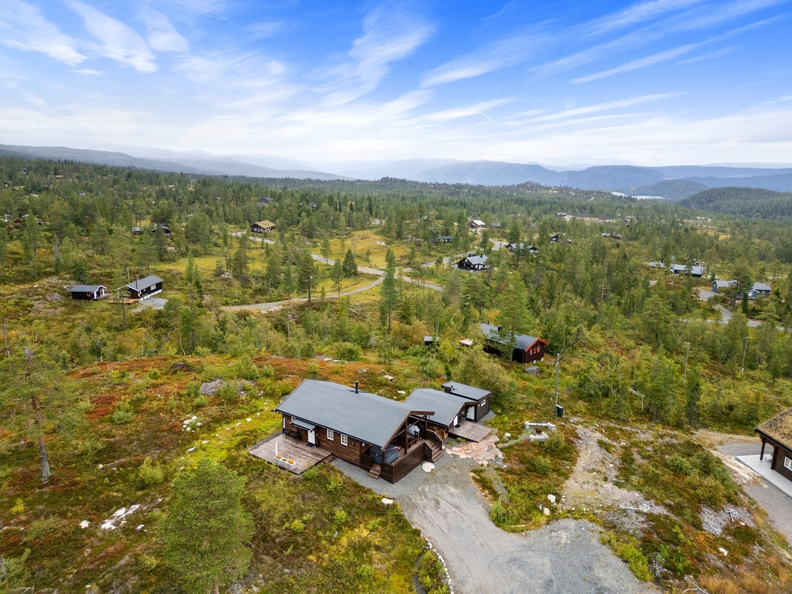 Sommerbilde. Blefjell er kjent for sitt flotte helårs naturlandskap og er særlig ettertrakter for sine langrennsløypenett. Galleribilde