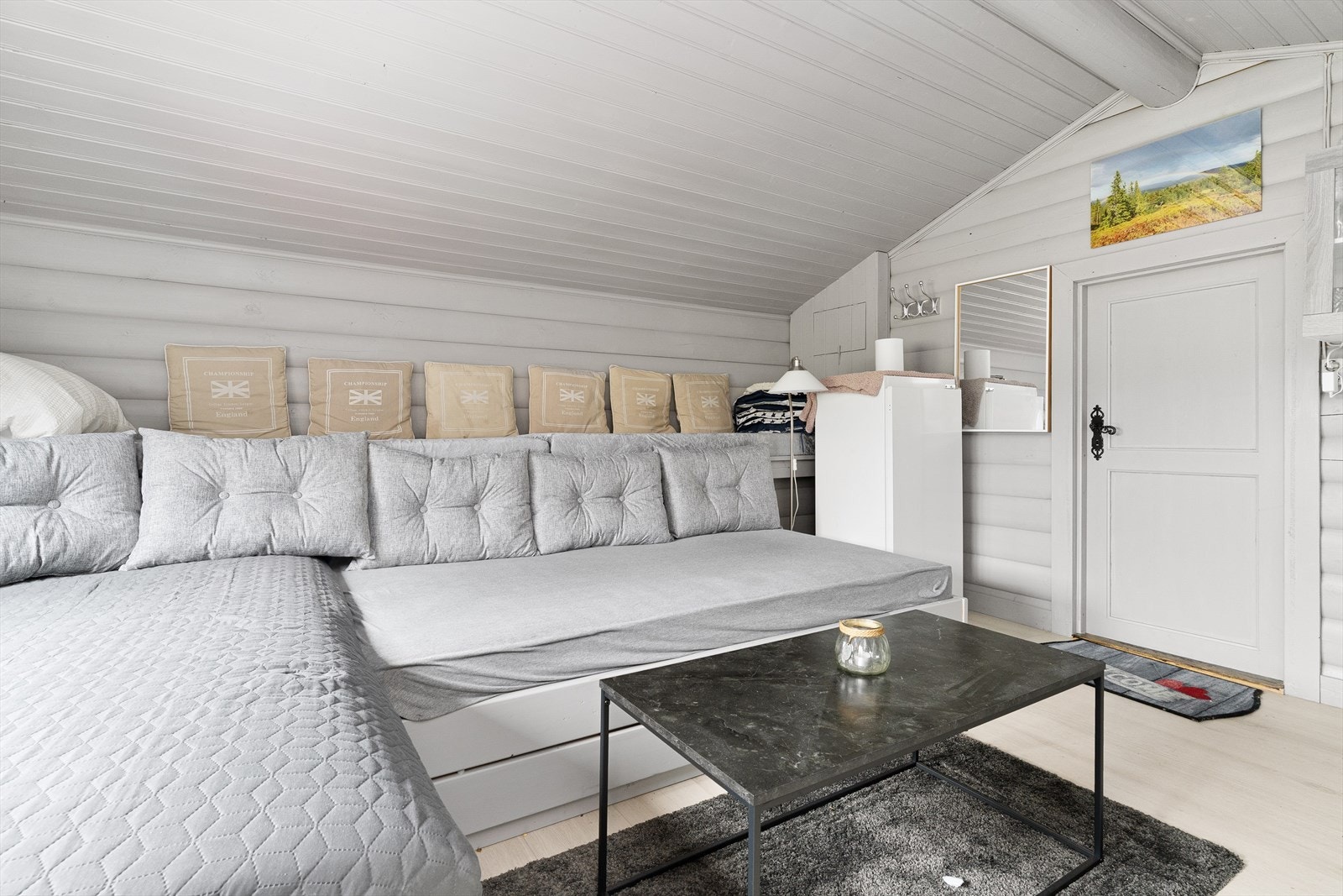 Stabburet gir ekstra soveplasser ved behov. Galleribilde