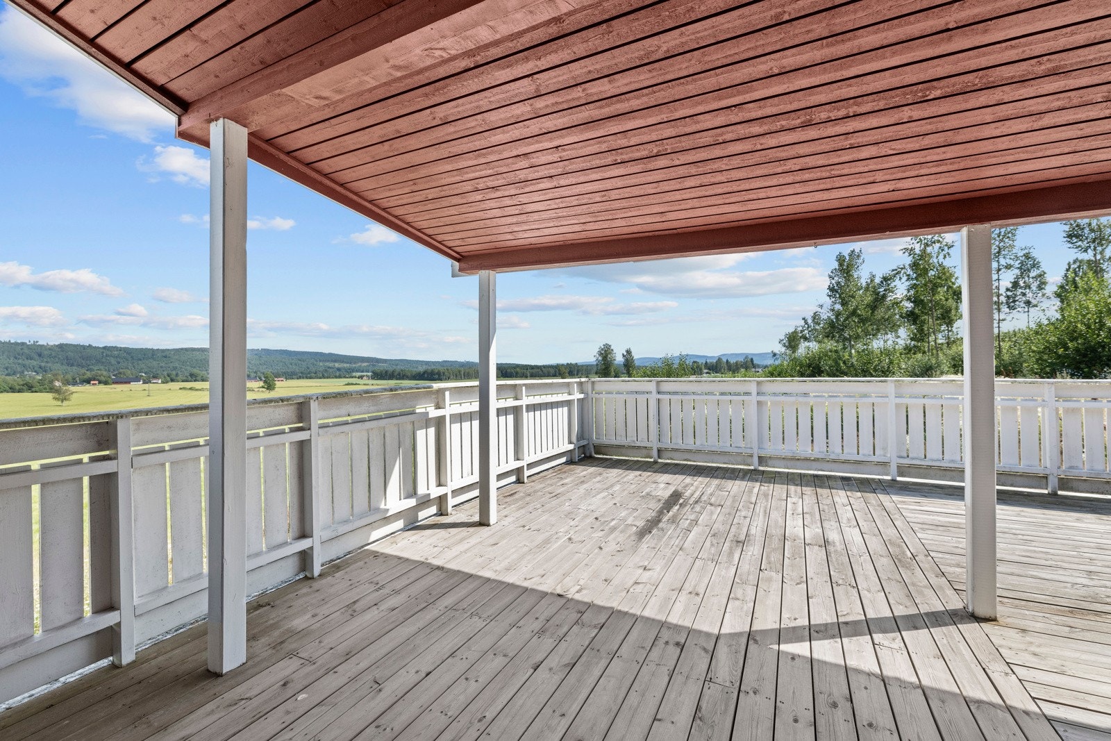 Boligens terresse er på romslige 51 kvm. Galleribilde