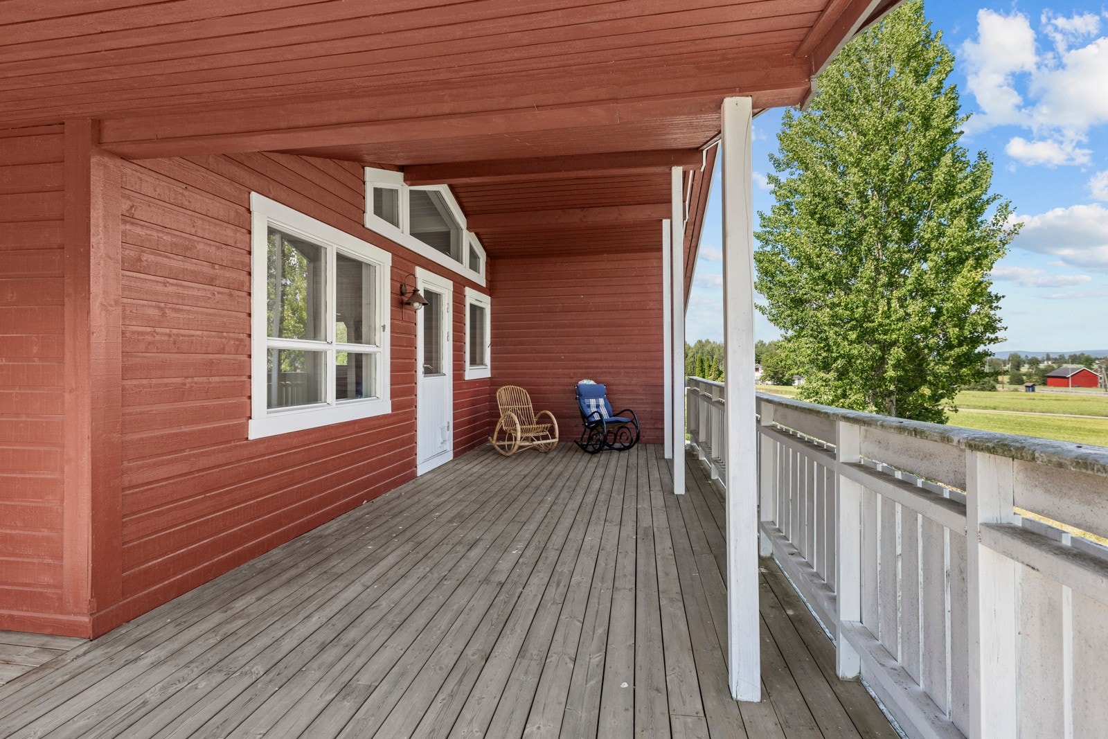 Her er det fantastiske solforhold, med sol fra morgen til kveld på sommertid. Galleribilde