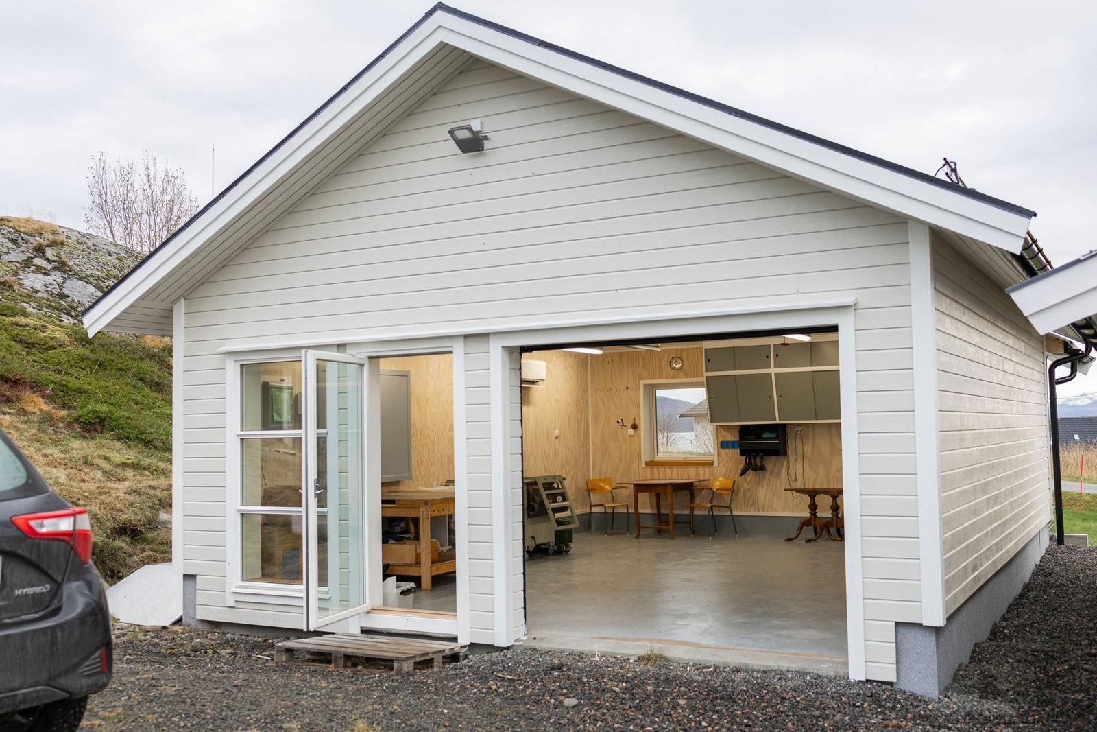 Garasje ny i 2019. Isolert og med varmepumpe. Galleribilde