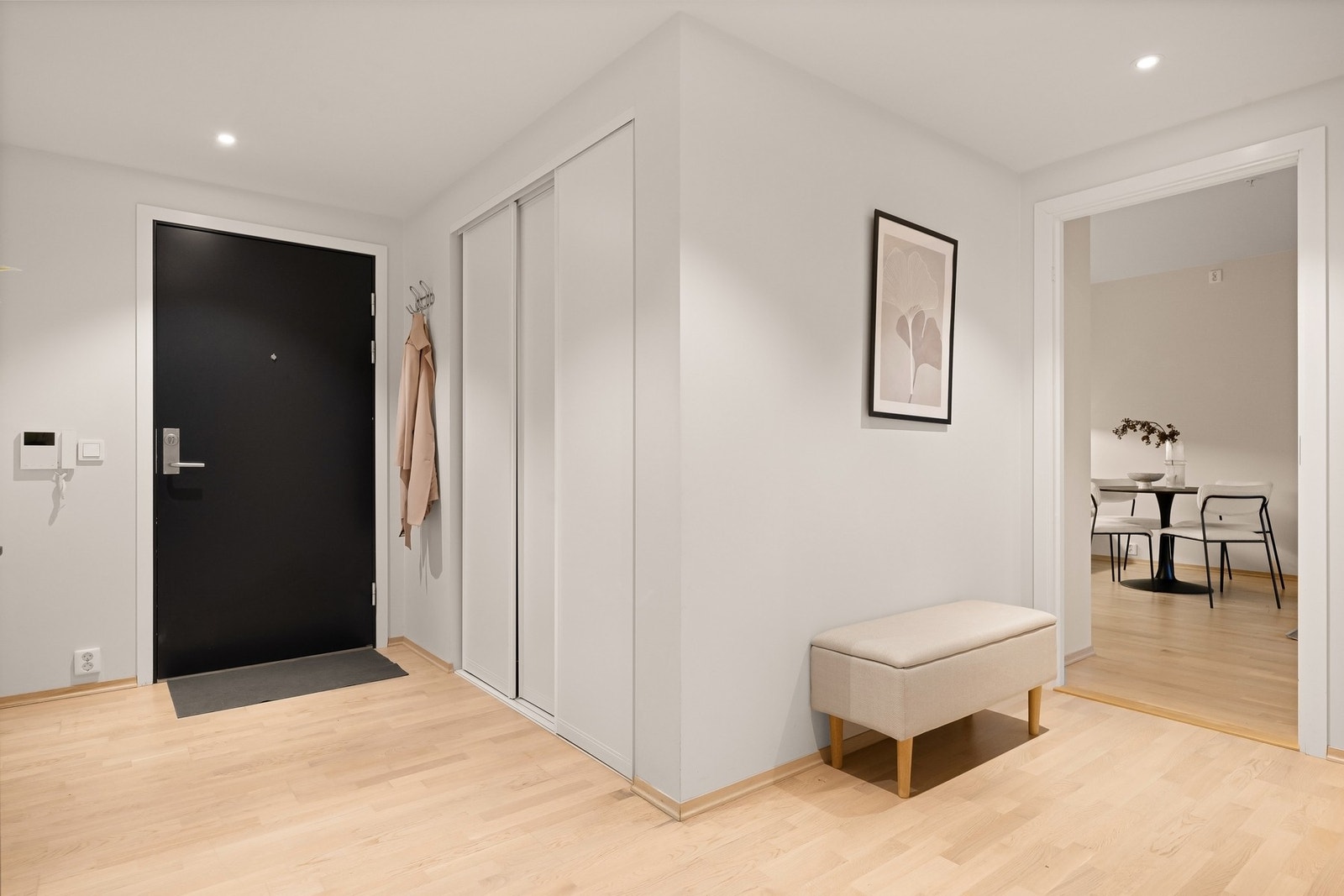 Leiligheten har vannbåren gulvvarme i samtlige rom, foruten teknisk rom/gardoberom Galleribilde