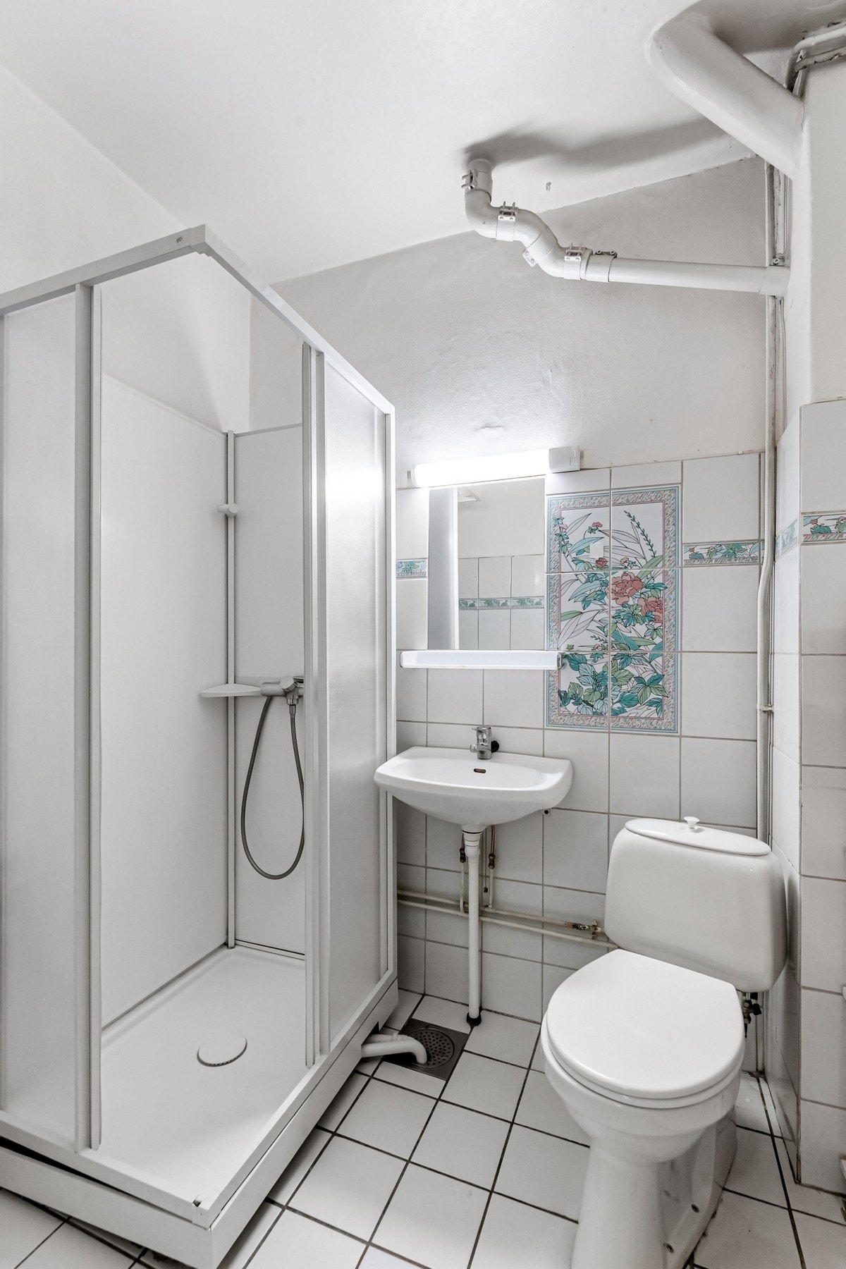 Flislagt bad av ukjent årstall. Galleribilde