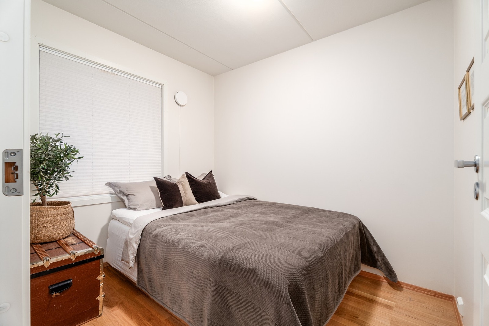 Soverom 2 er av god størrelse. Galleribilde