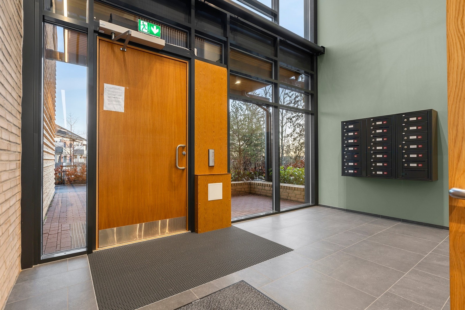 Dører kan åpnes med smarthusteknologi. Galleribilde