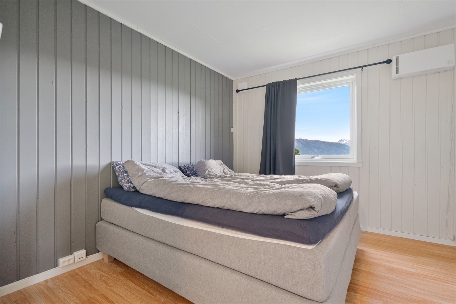 I hovedetasje er det 1 soverom Galleribilde