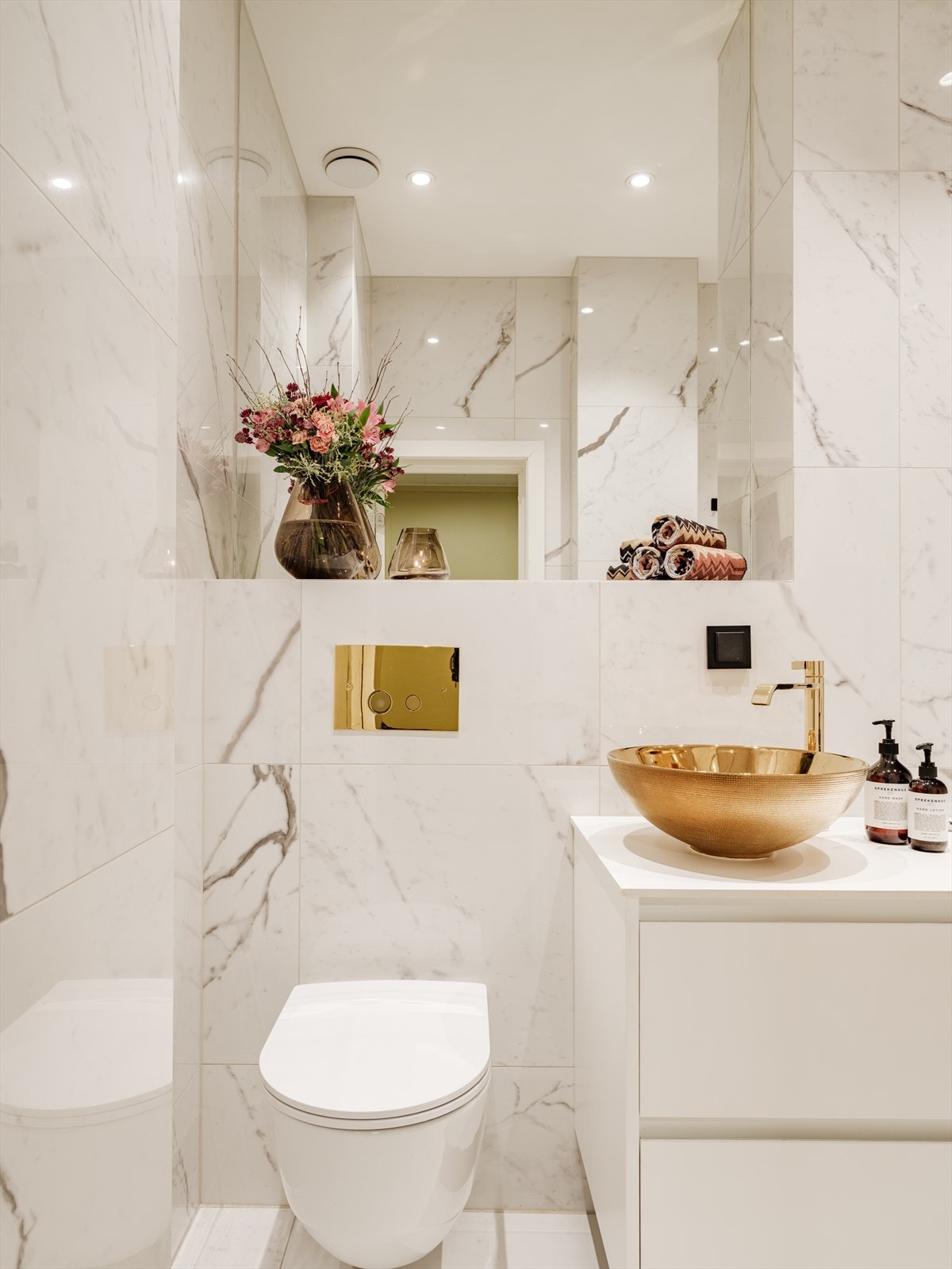 Varmtvann er inkludert i felleskostnadene Galleribilde