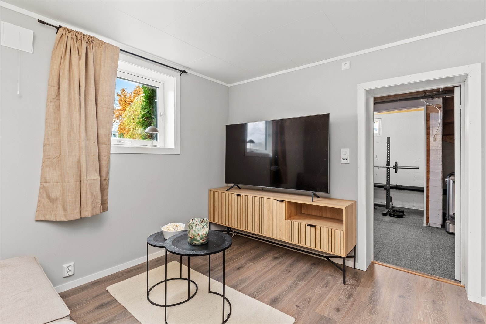 Det er lagt varmefolie som sørger for behagelig gulvvarme. Galleribilde