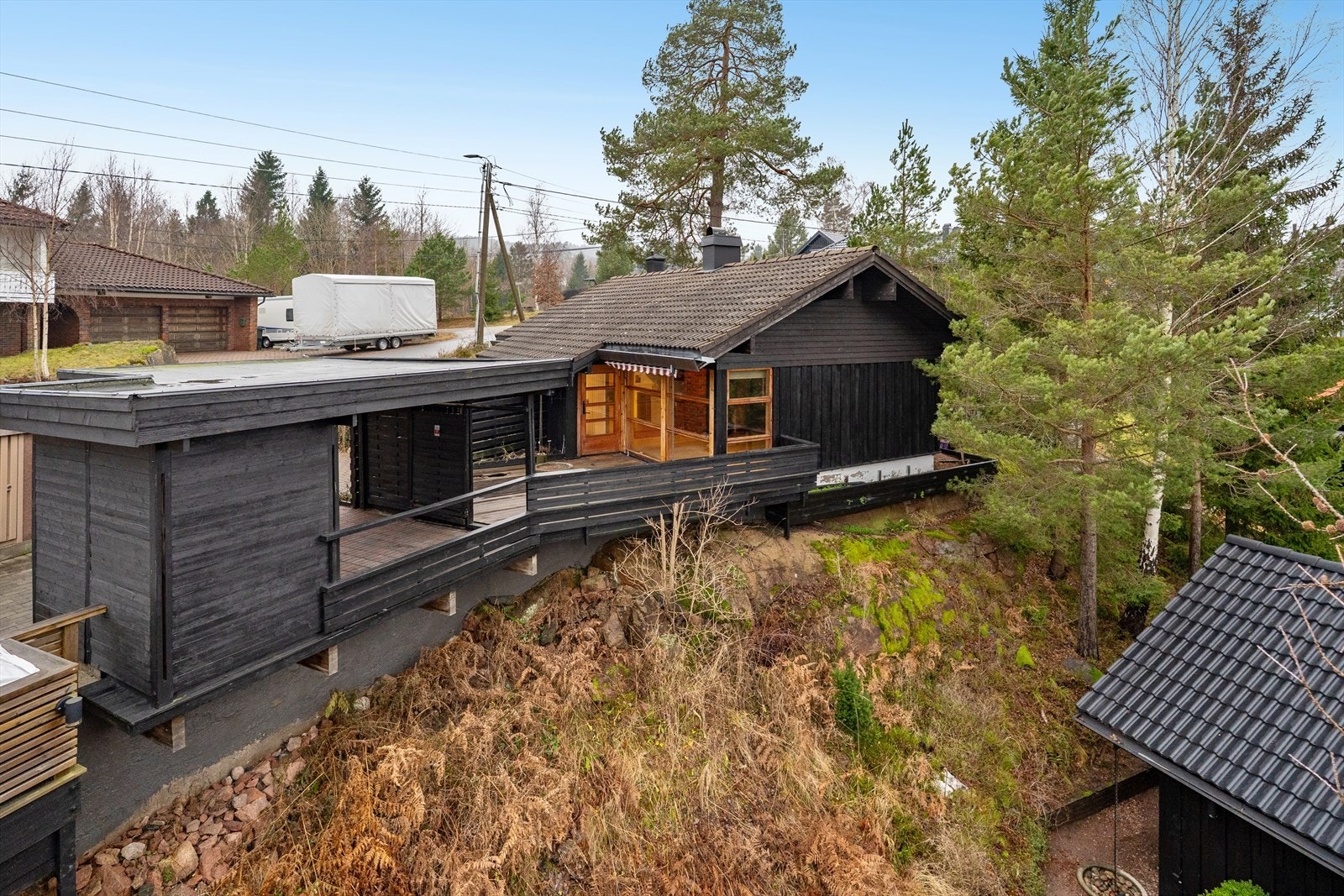 Koselig enebolig med moderniseringsbehov. Galleribilde