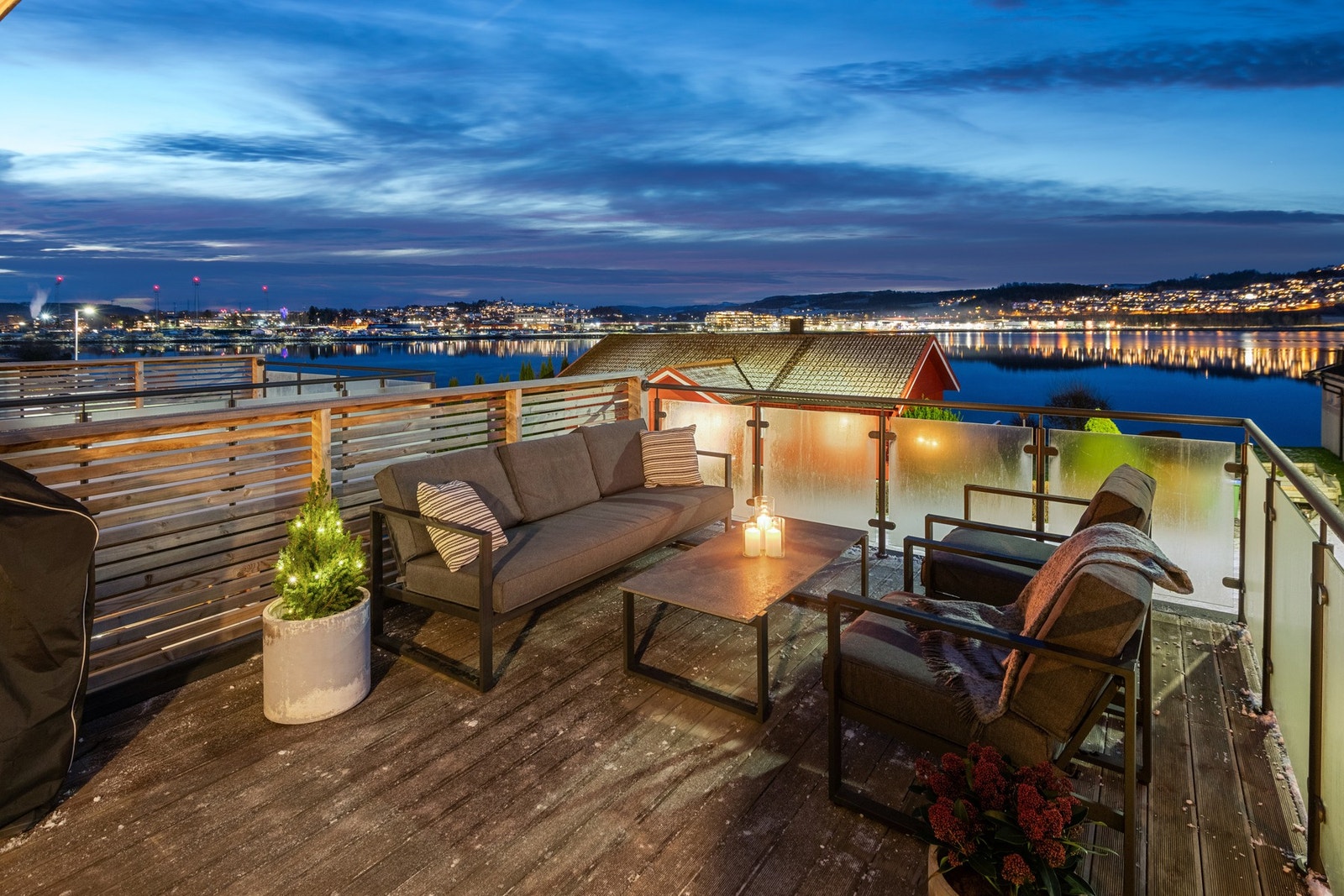 Kveldsstemning. Galleribilde