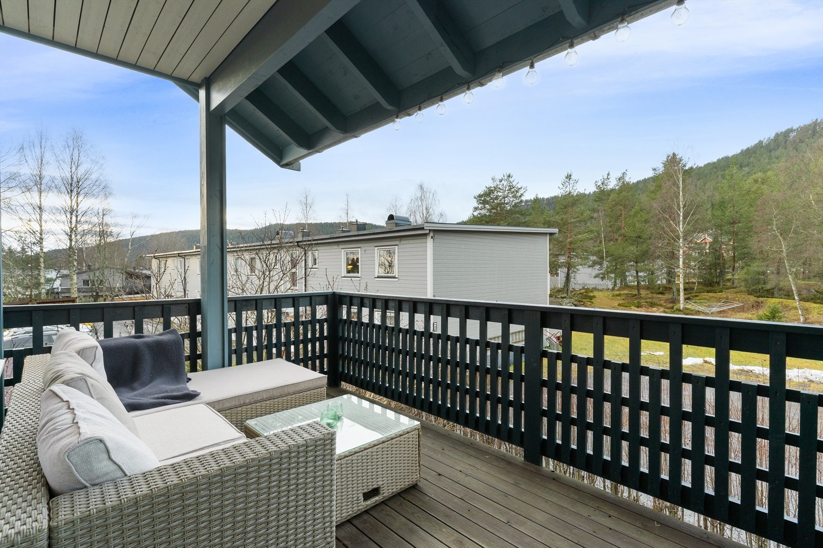 Usjenert sted å sitte ned. Galleribilde