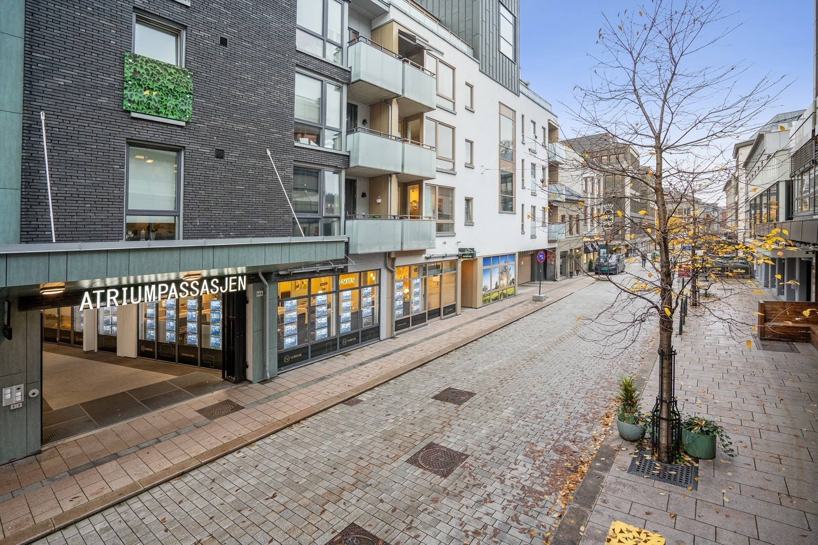 Sentral beliggenhet gir enkel tilgang til servicefasiliteter og offentlig transport. Galleribilde