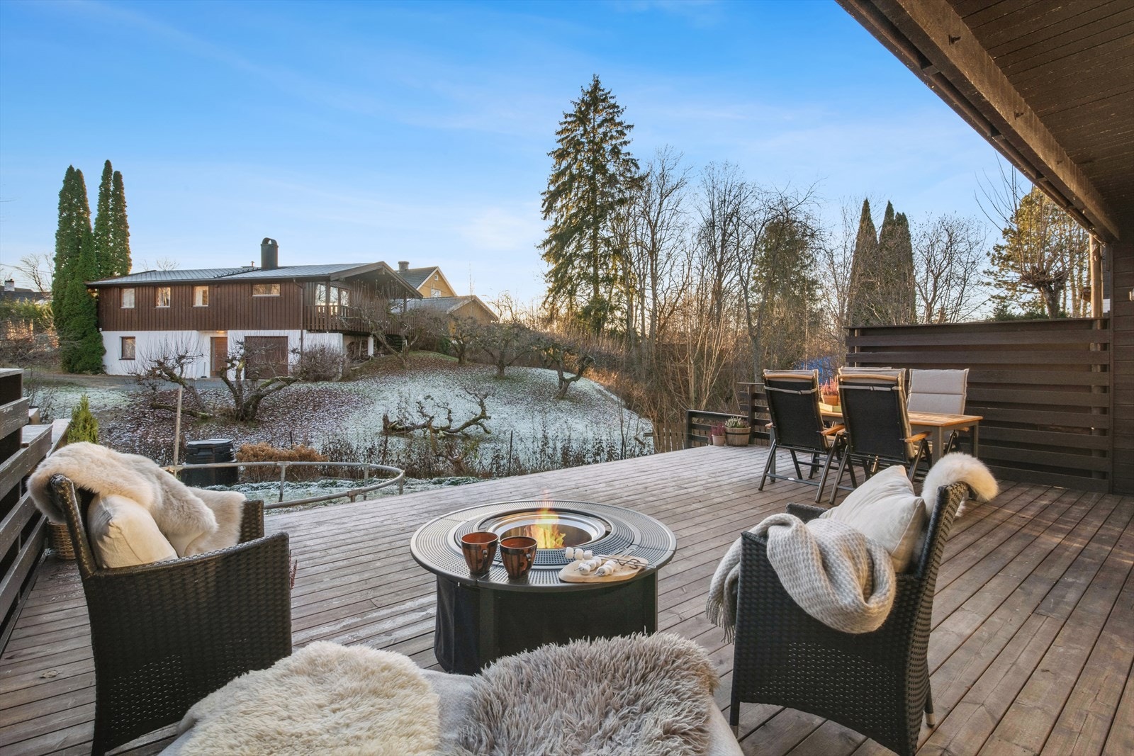 Et kjekt uteområde hvor både store og små vil trives! Galleribilde