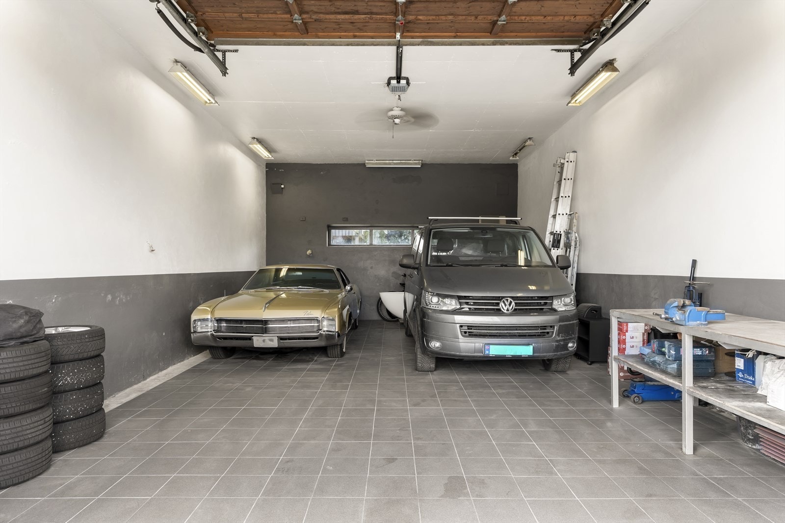 Garasje Galleribilde