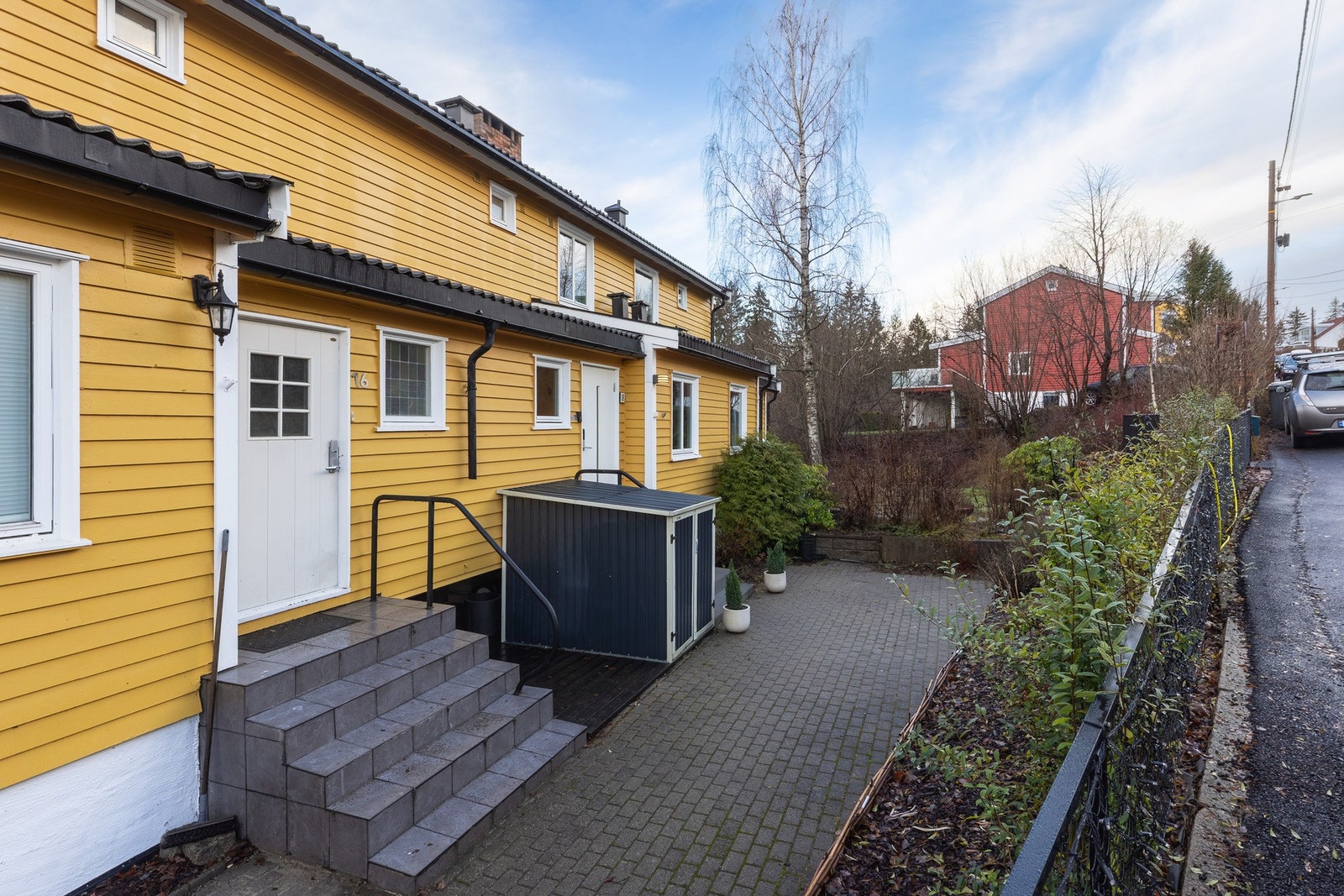 Borettslaget er veldrevet og består av 60 andeler. Borettslaget har felles lekeplass som er et hyggelig samlingspunkt for beboerne Galleribilde