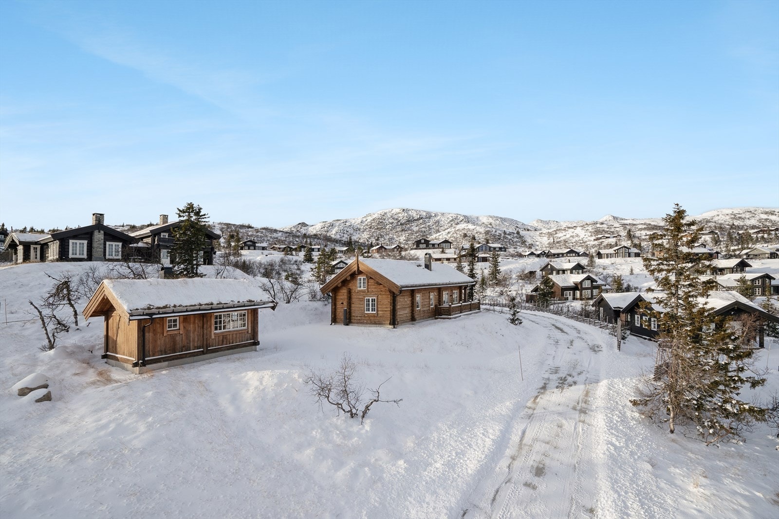 Velkommen til denne koselige hytta med innredet anneks i Søre Killingdalen 84! Galleribilde
